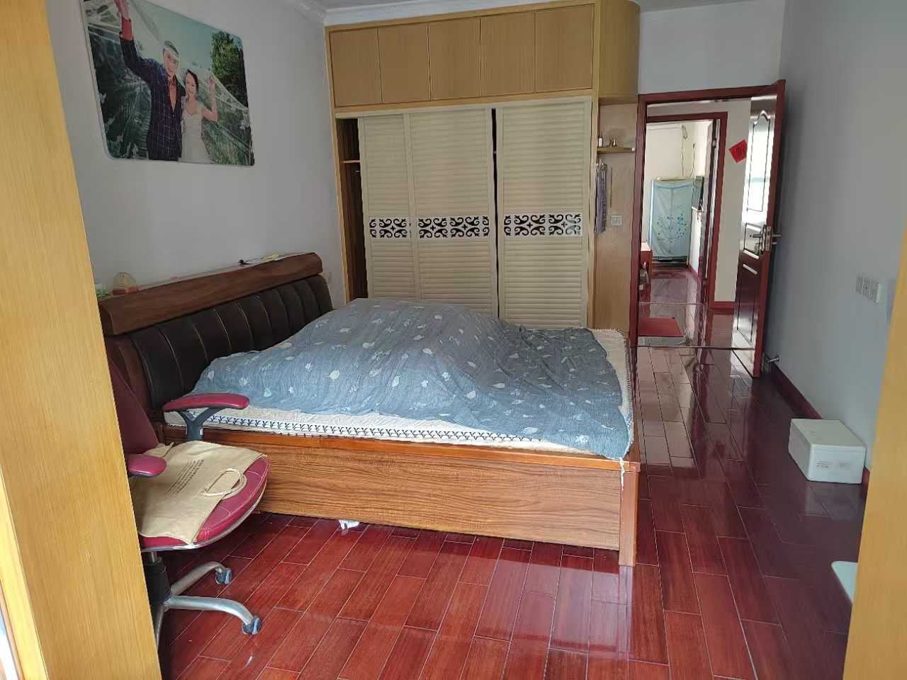 云顶上品 3室2厅1卫 1600.0元/月 云顶上品 3室2厅1卫 1600.0元/月室内图