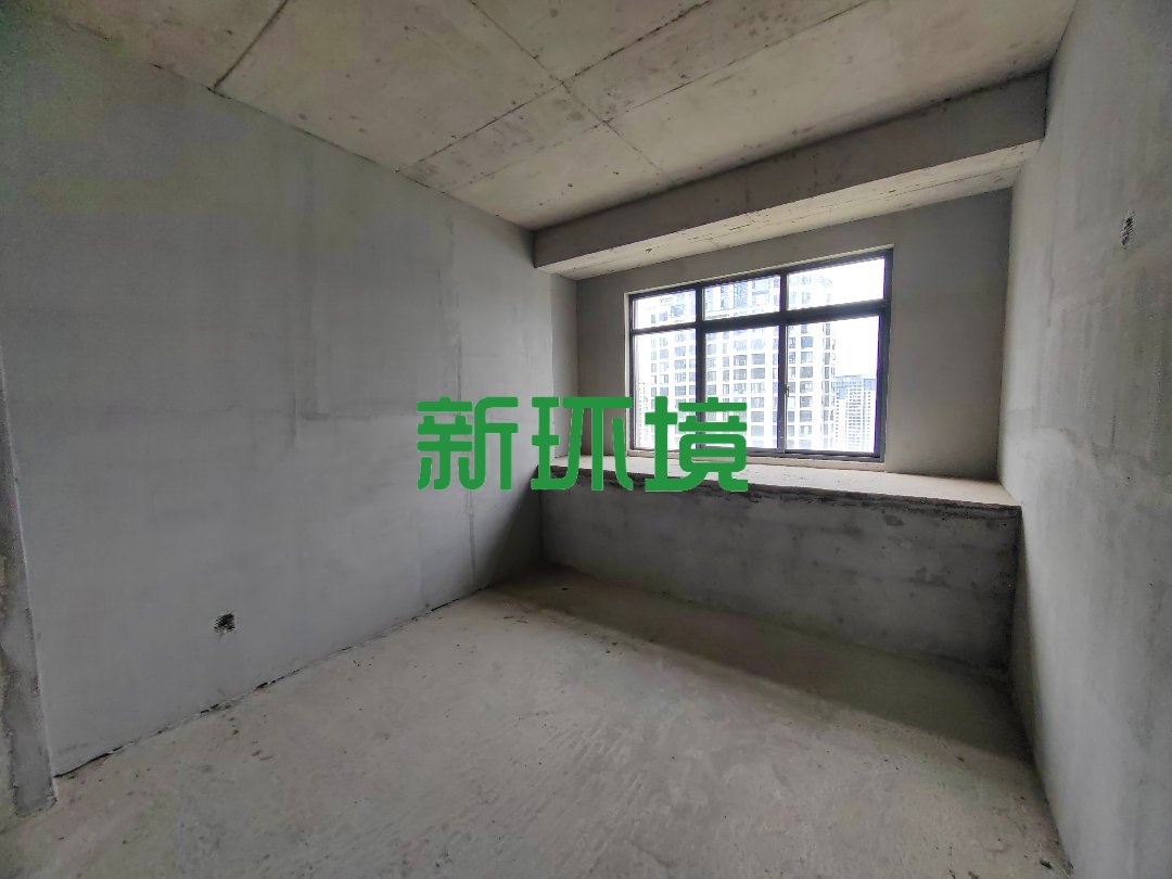 丽景天下二期  5室2厅2卫    96.8万 丽景天下二期  5室2厅2卫    96.8万客厅