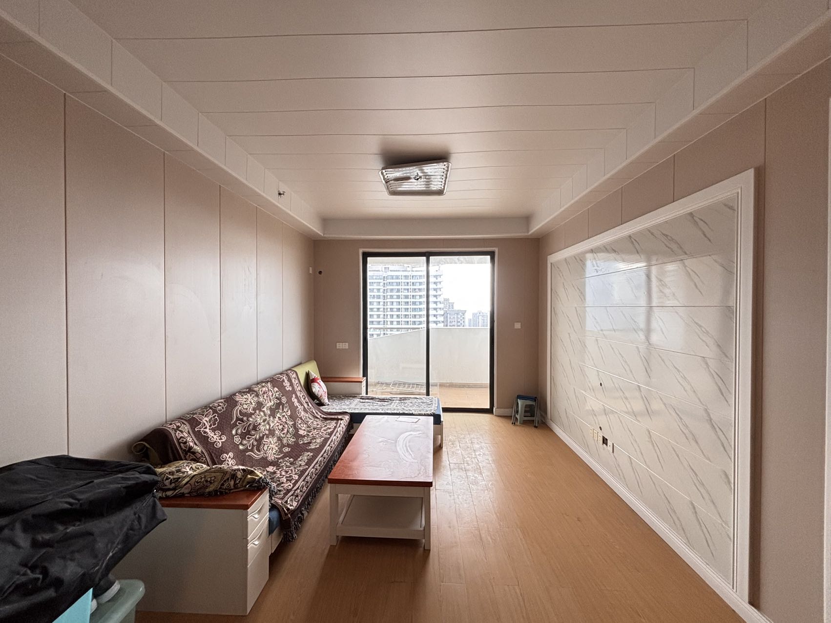 远大购物广场  2室2厅1卫    107.0万 远大购物广场  2室2厅1卫    107.0万室内图