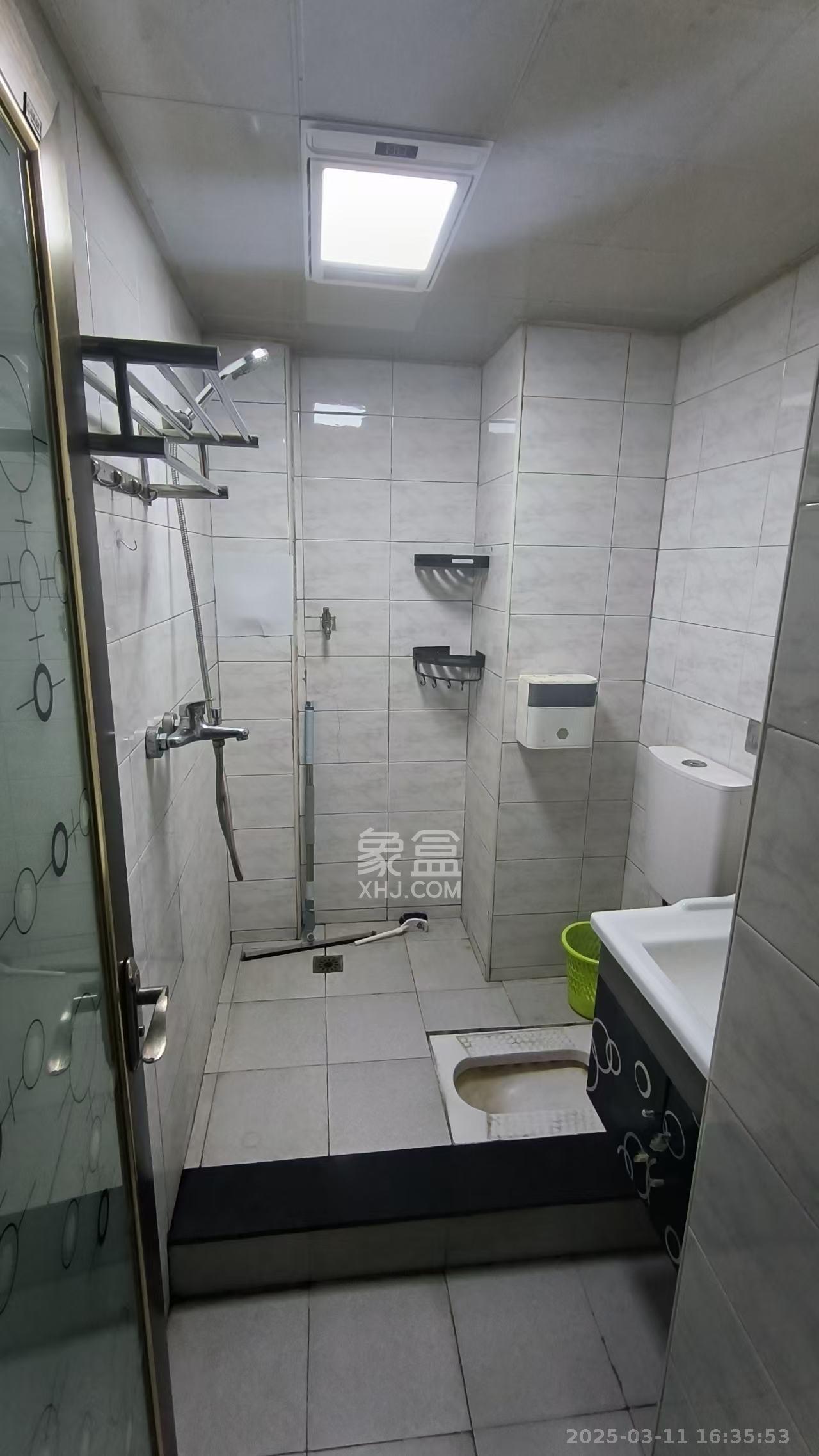 湘域相遇  1室1厅1卫    1800.0元/月 湘域相遇  1室1厅1卫    1800.0元/月室内图