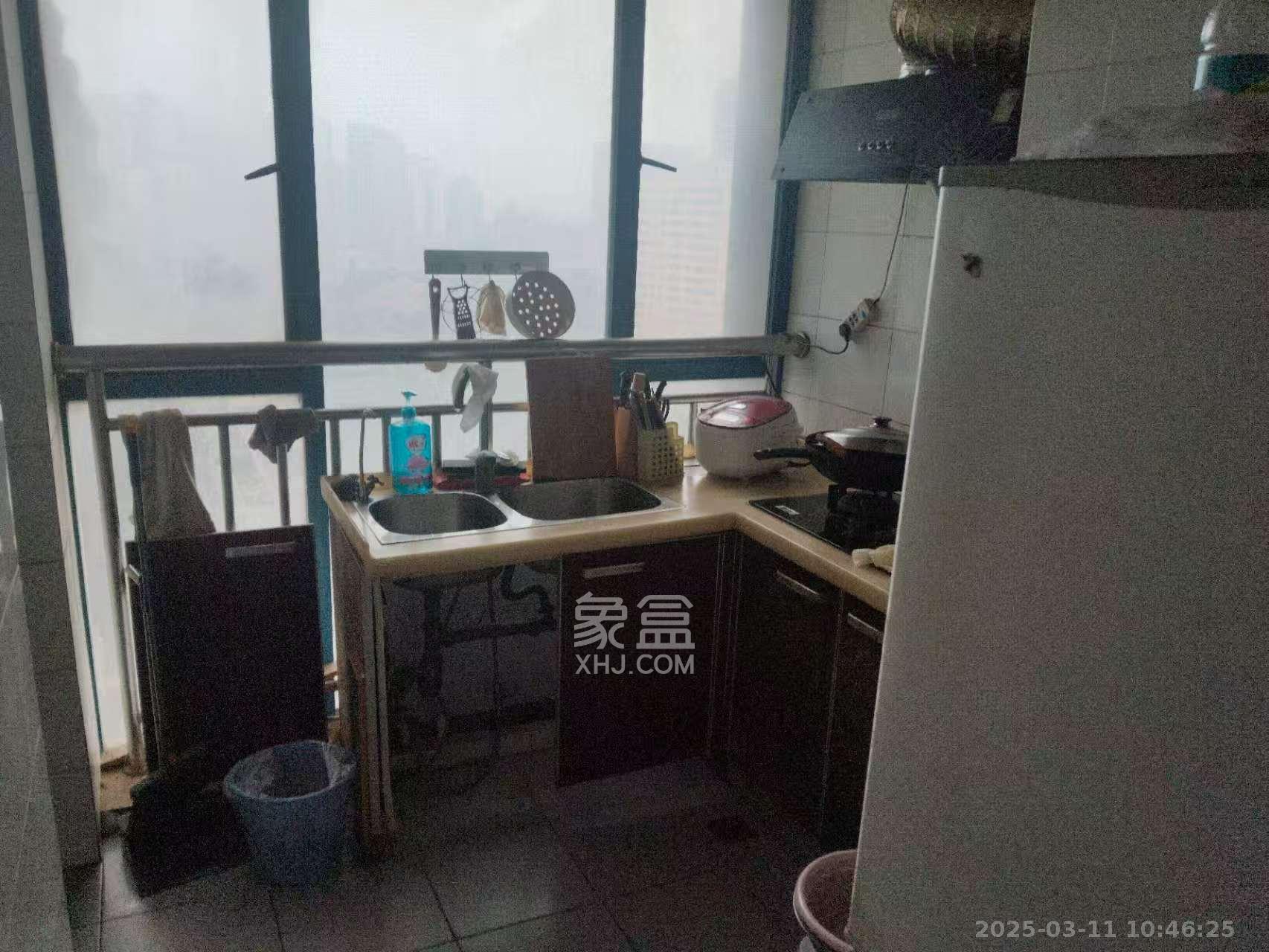 东一国际 1室1厅1卫 2200.0元/月 东一国际 1室1厅1卫 2200.0元/月室内图