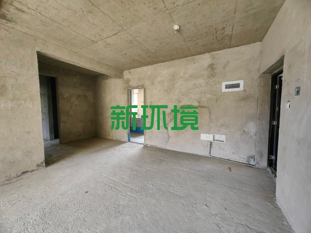 丽景天下二期  5室2厅2卫    96.8万 丽景天下二期  5室2厅2卫    96.8万客厅