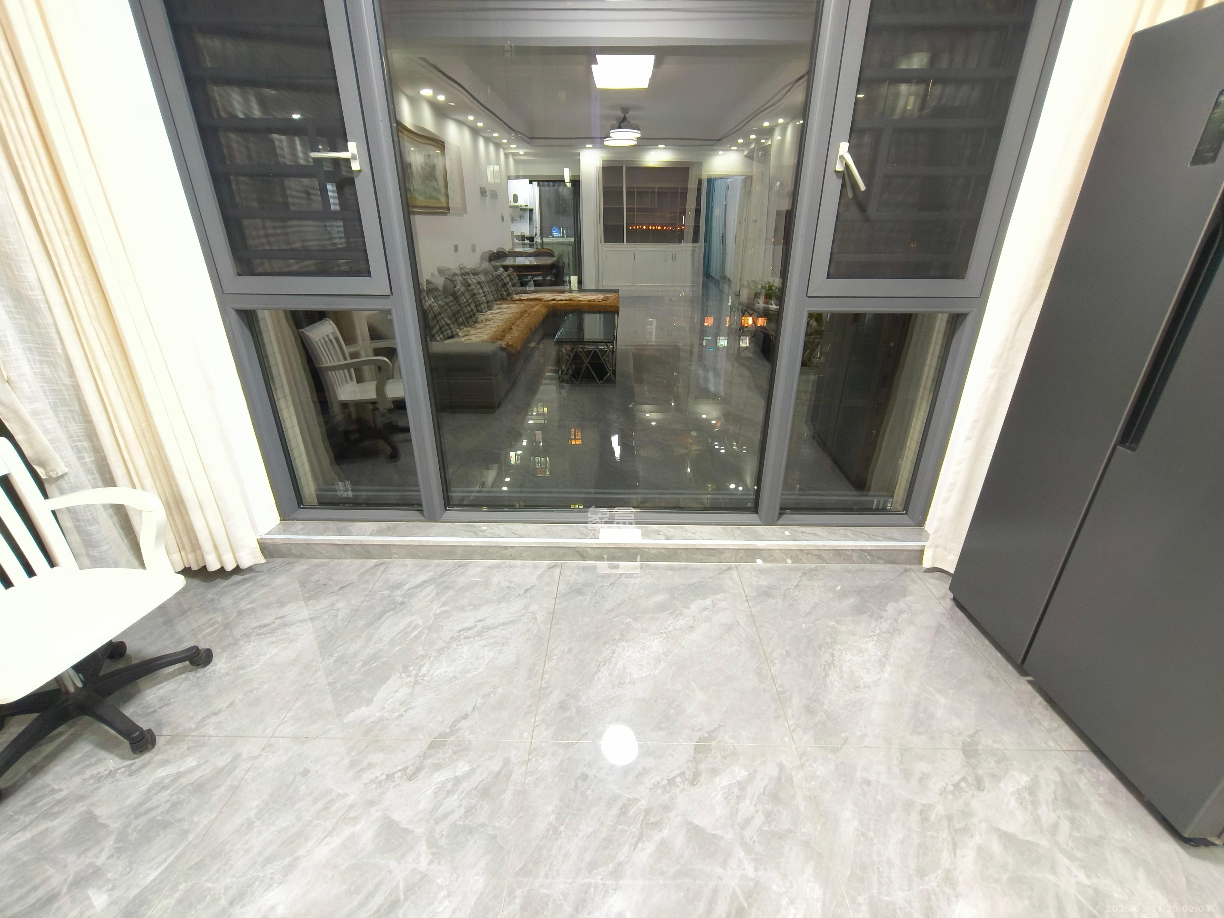 惟泽园 1室0厅0卫 3200.0元/月 惟泽园 1室0厅0卫 3200.0元/月室内图