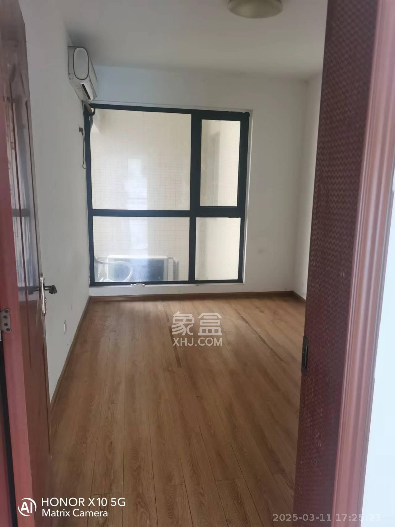 汇景豪庭  3室2厅1卫   3200.00元/月室内图