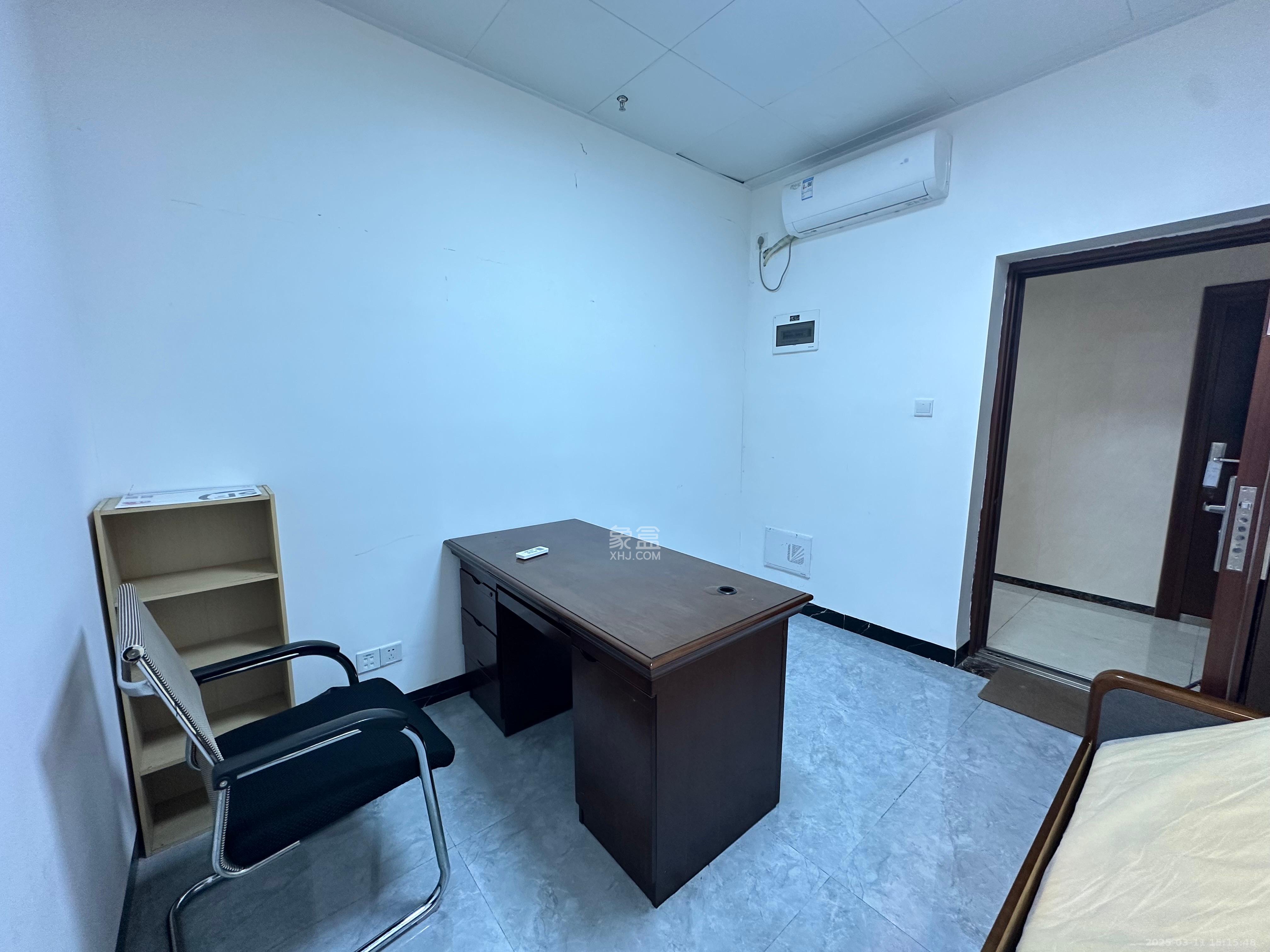 长城万悦汇 1室1厅1卫 1000.0元/月 长城万悦汇 1室1厅1卫 1000.0元/月室内图