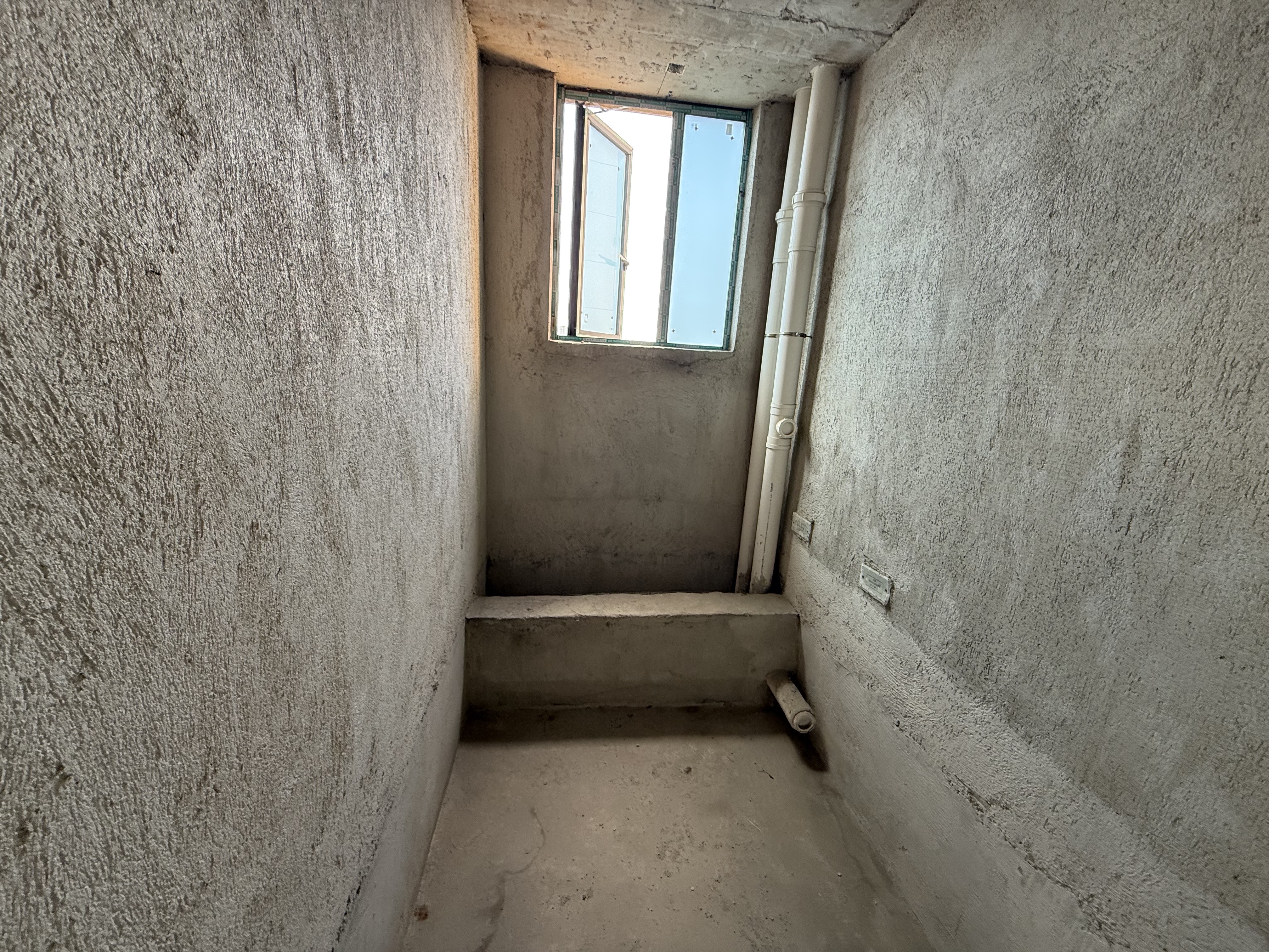 吉星佳苑 4室2厅2卫 69.8万 吉星佳苑 4室2厅2卫 69.8万客厅