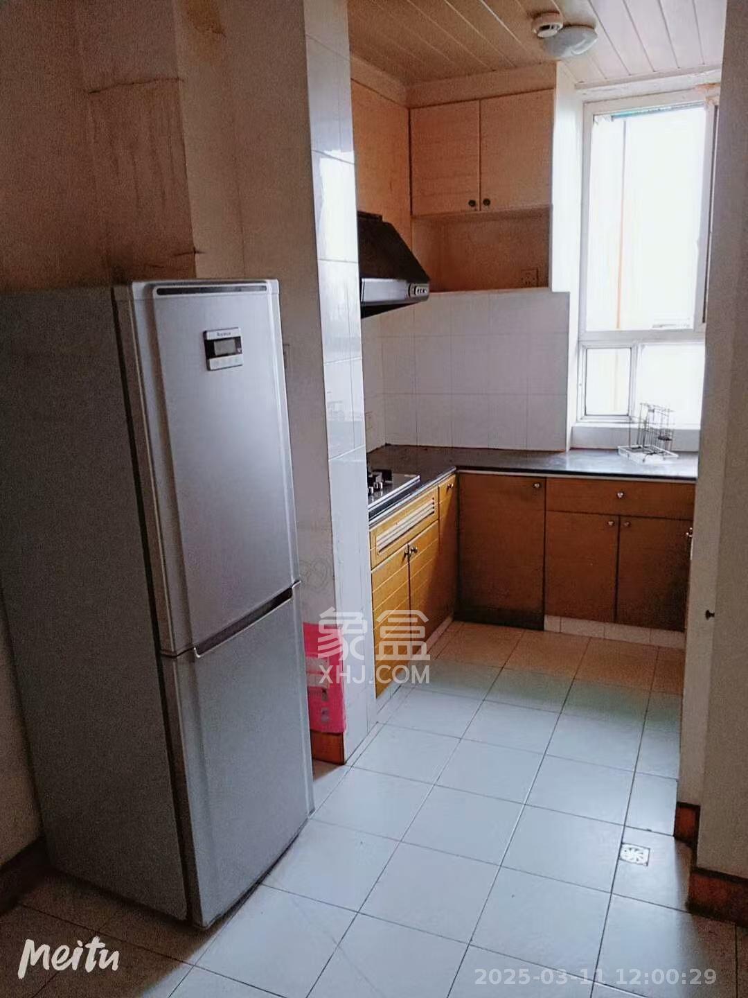 鑫天花园 1室1厅1卫 650.0元/月 鑫天花园 1室1厅1卫 650.0元/月室内图