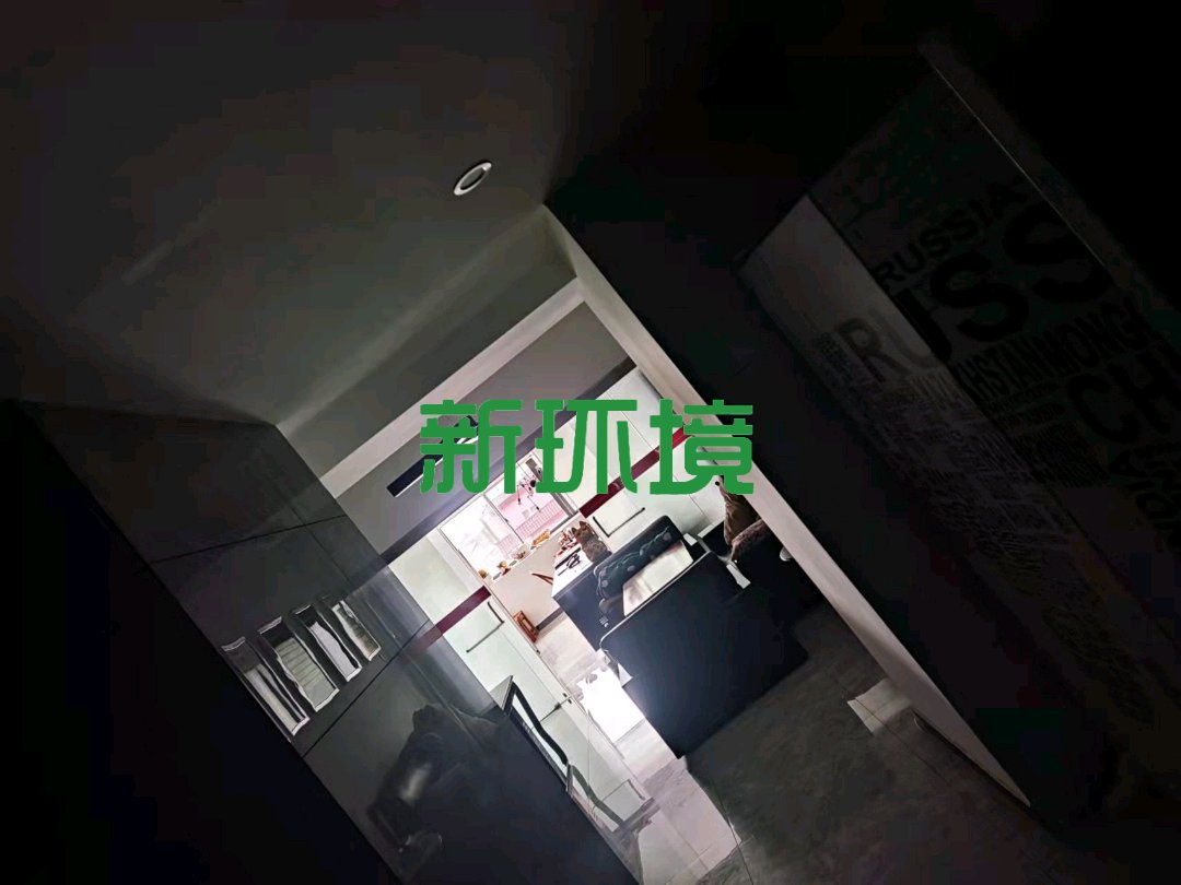 黄金大厦  1室1厅1卫   38.00万客厅
