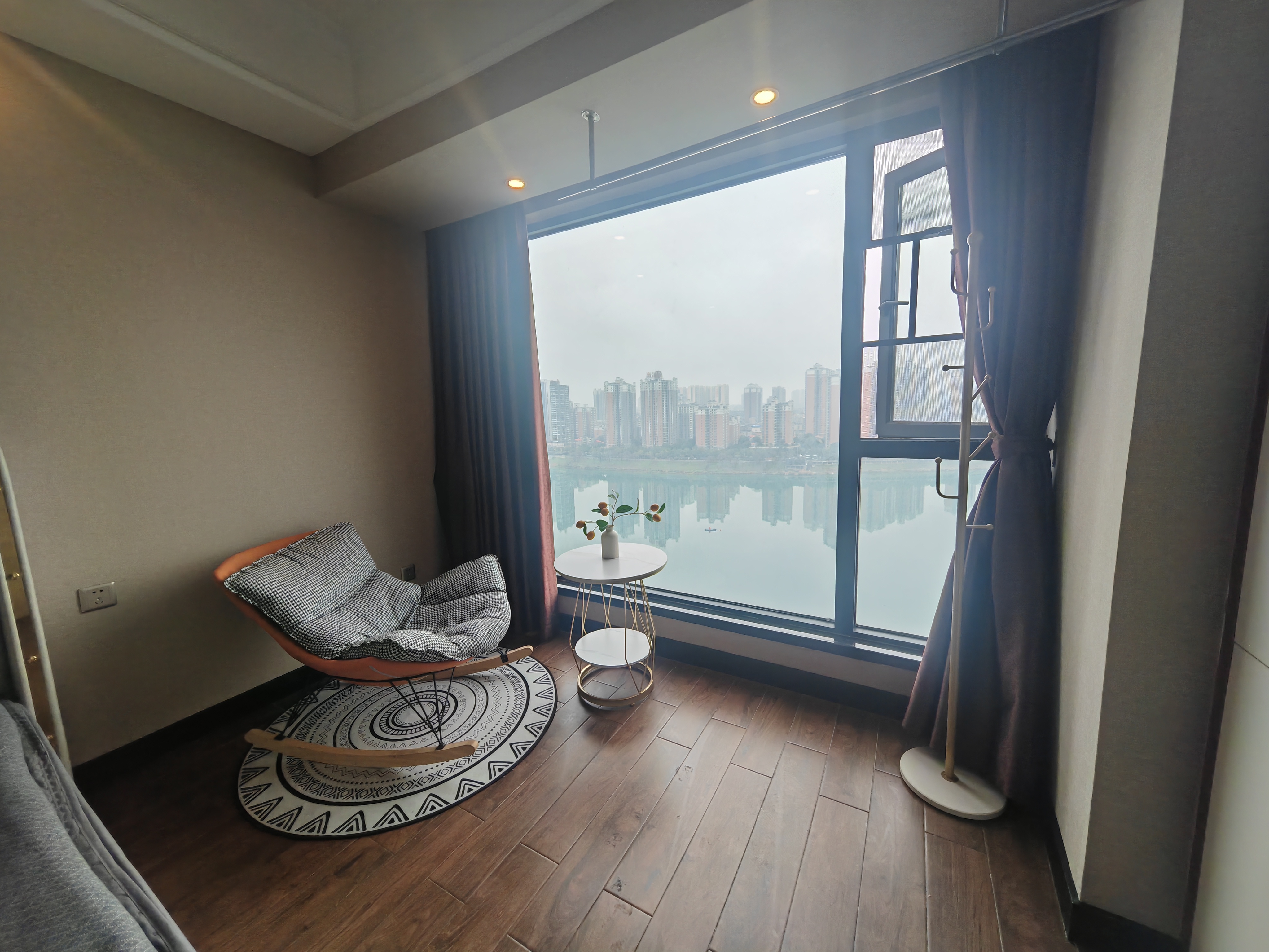 江岸公馆 1室0厅0卫 1600.0元/月 江岸公馆 1室0厅0卫 1600.0元/月室内图