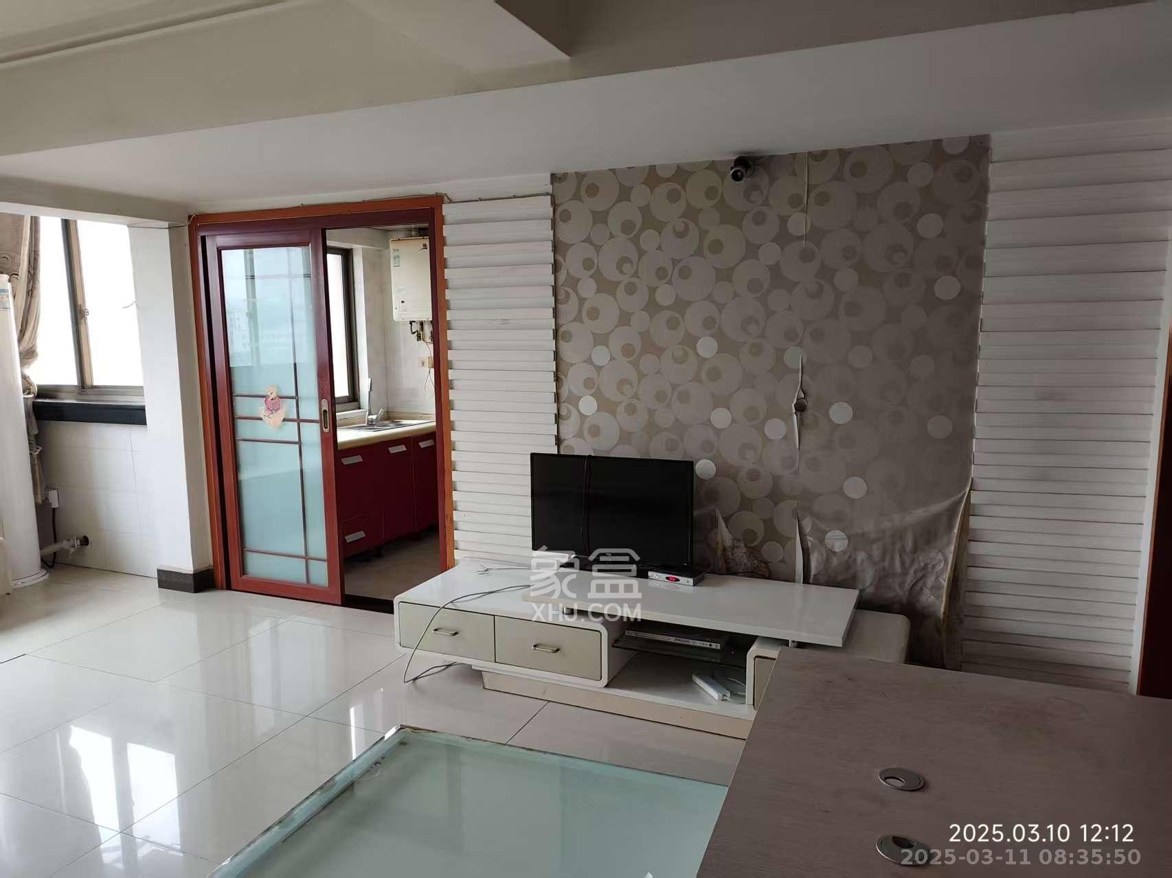 南国嘉苑 2室2厅2卫 1500.0元/月 南国嘉苑 2室2厅2卫 1500.0元/月室内图