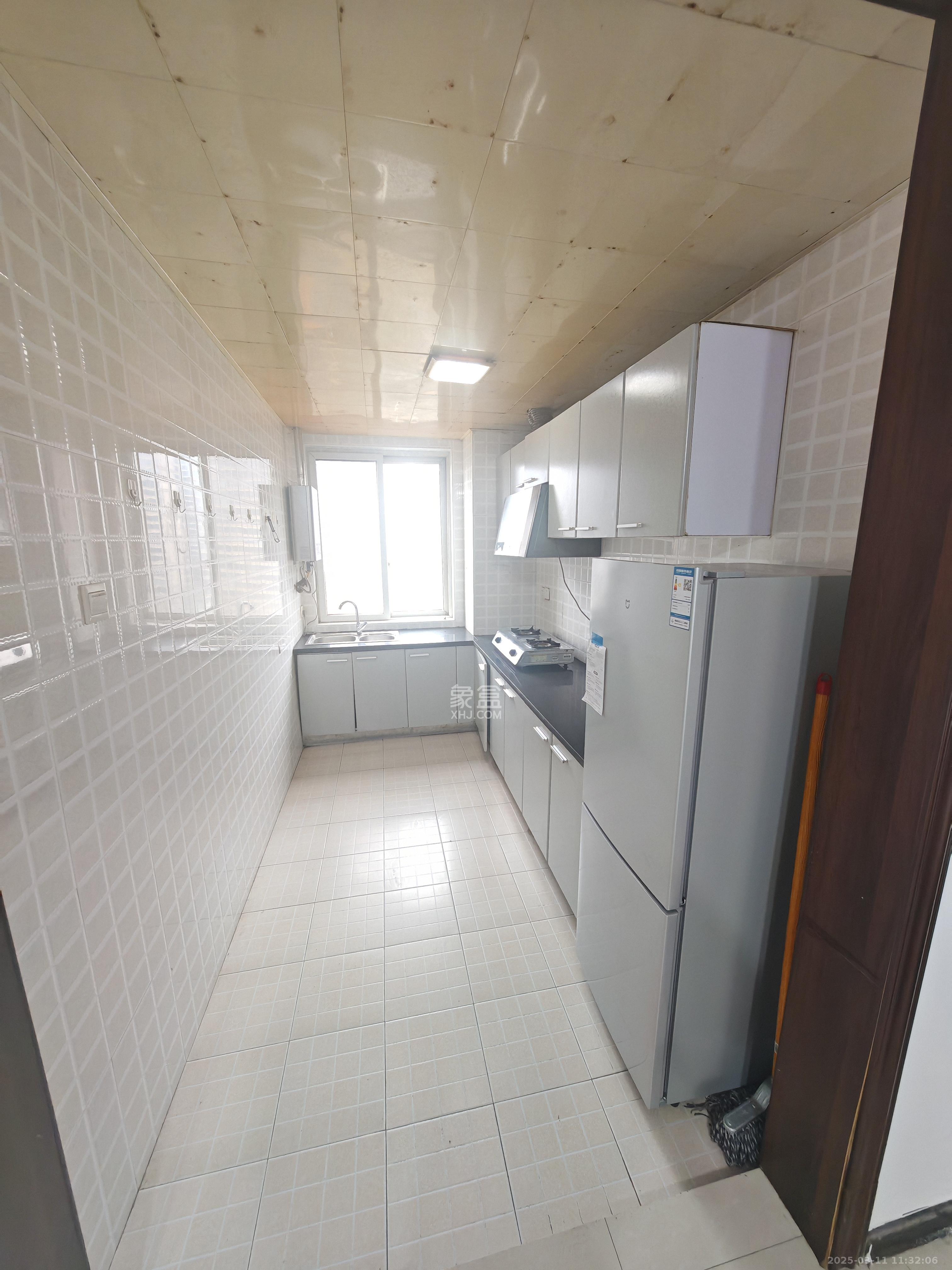 盛湘家园 3室2厅1卫 2200.0元/月 盛湘家园 3室2厅1卫 2200.0元/月室内图