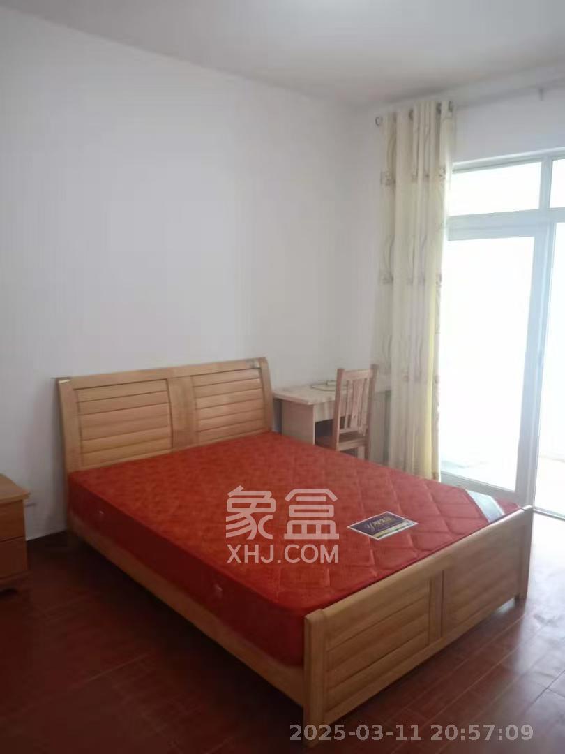 中房F联邦  4室2厅2卫    2800.0元/月 中房F联邦  4室2厅2卫    2800.0元/月室内图