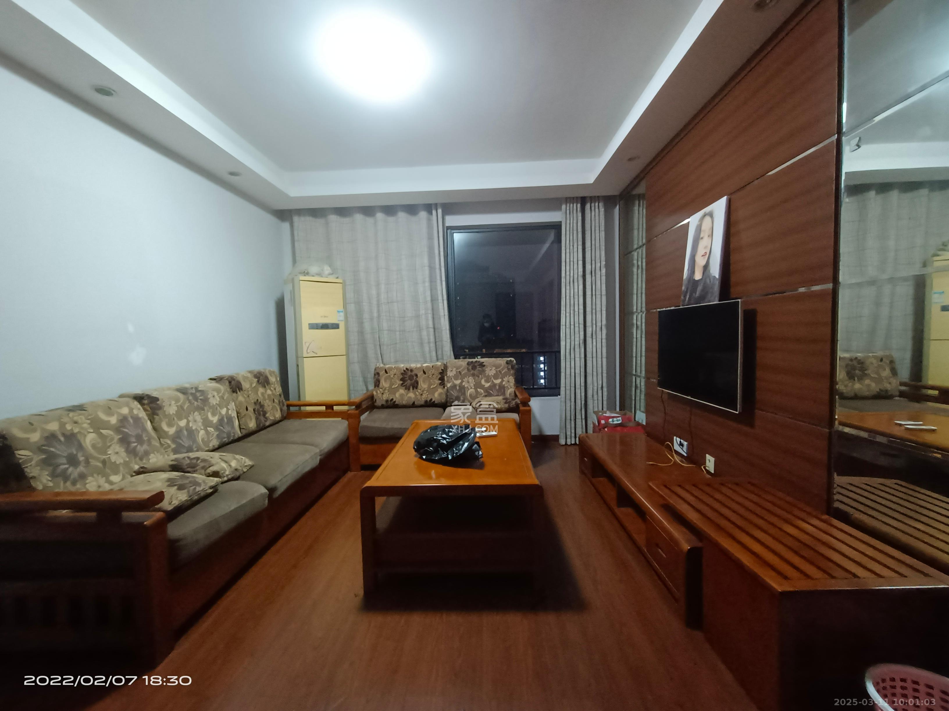 万科金域华府三四期 3室2厅1卫 2400.0元/月 万科金域华府三四期 3室2厅1卫 2400.0元/月室内图