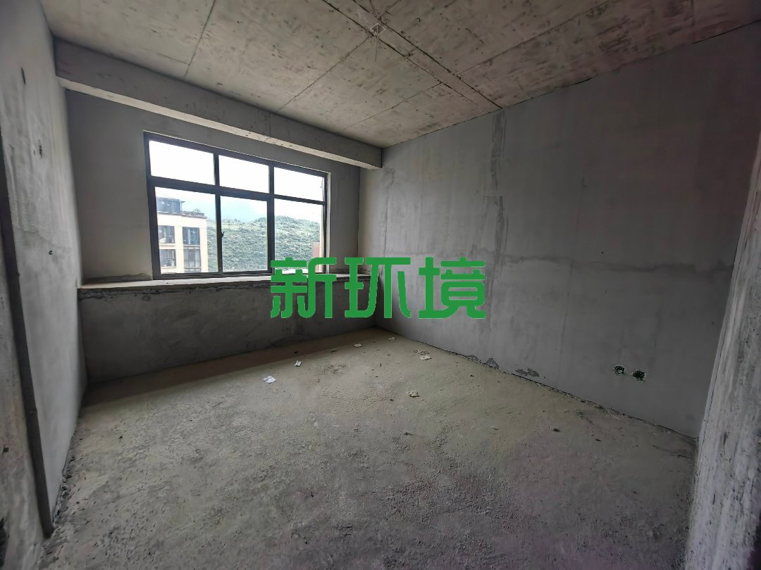 丽景天下二期  5室2厅2卫    96.8万 丽景天下二期  5室2厅2卫    96.8万客厅