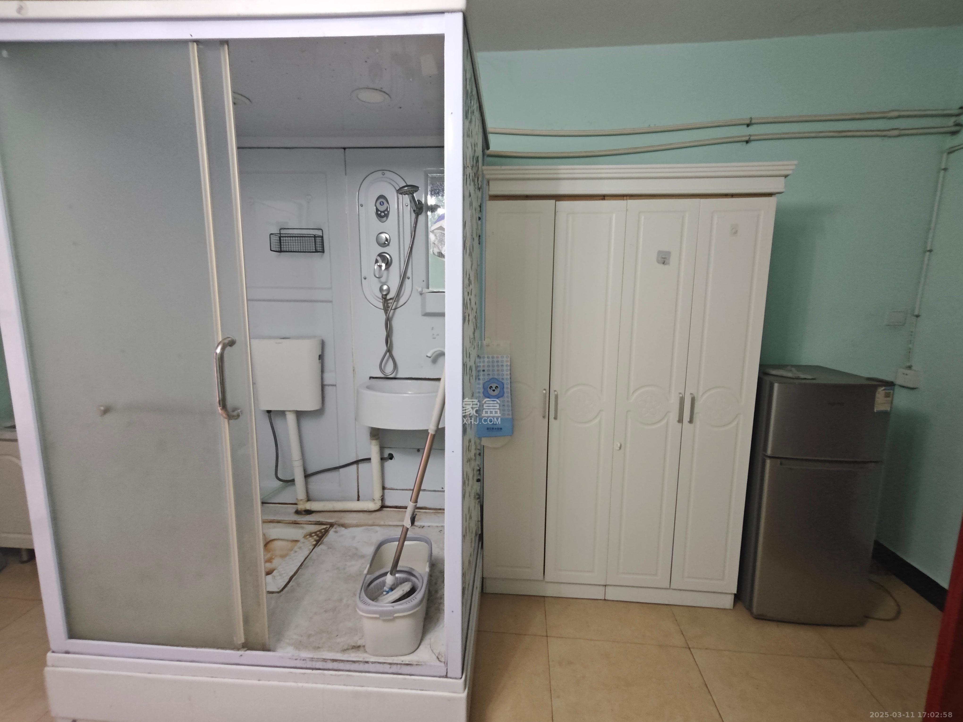 润屋美院  1室1厅1卫   1300.00元/月室内图