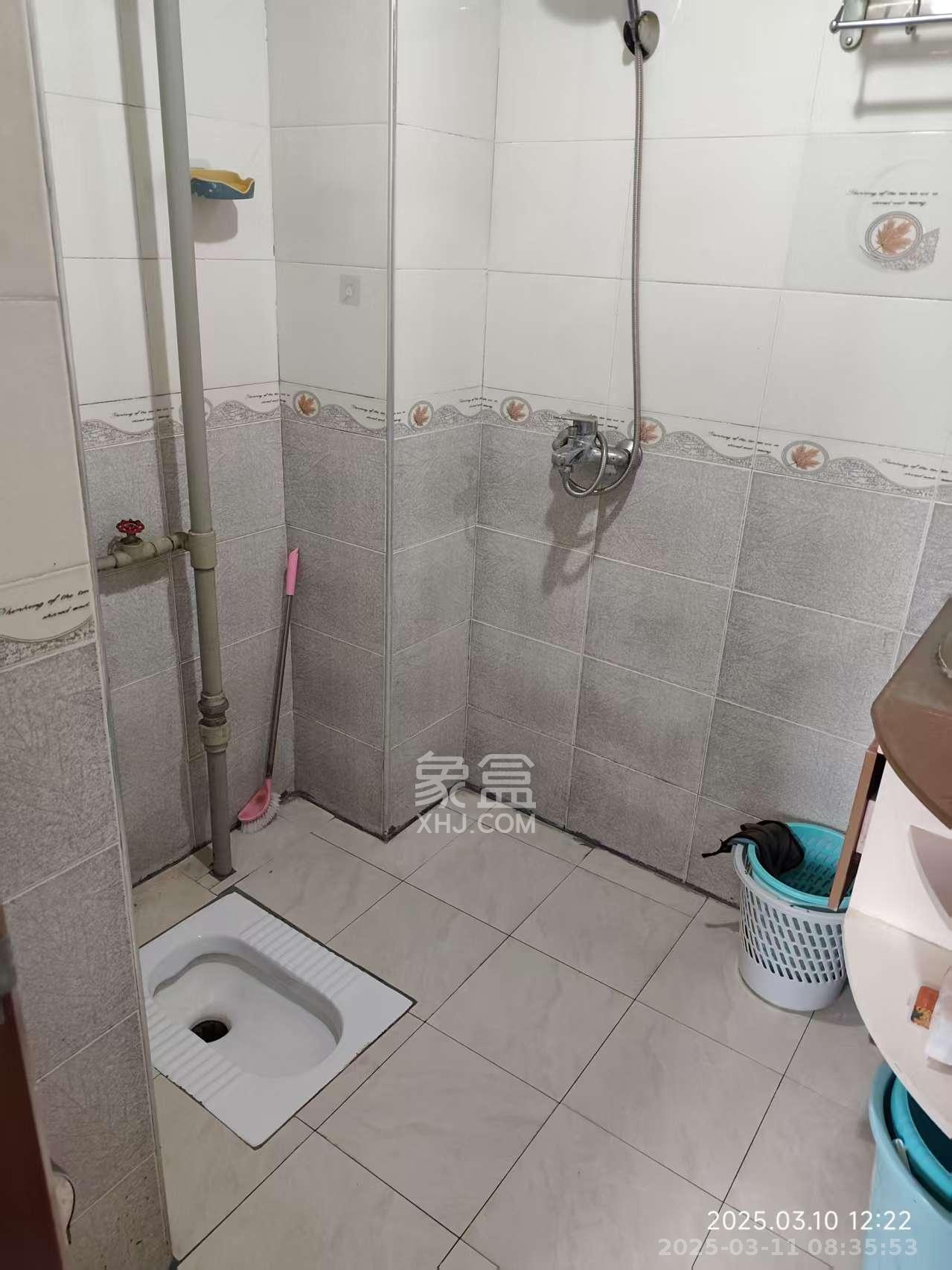 南国嘉苑  2室2厅2卫    1500.0元/月室内图