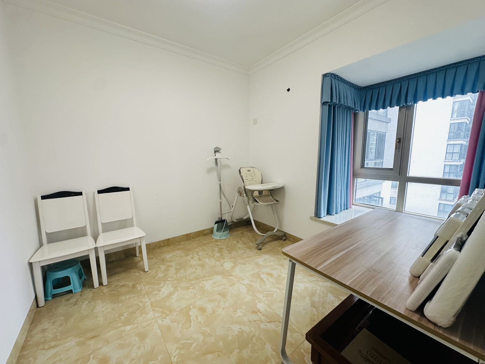 梓山湖领御  3室2厅2卫    60.8万 梓山湖领御  3室2厅2卫    60.8万室内图