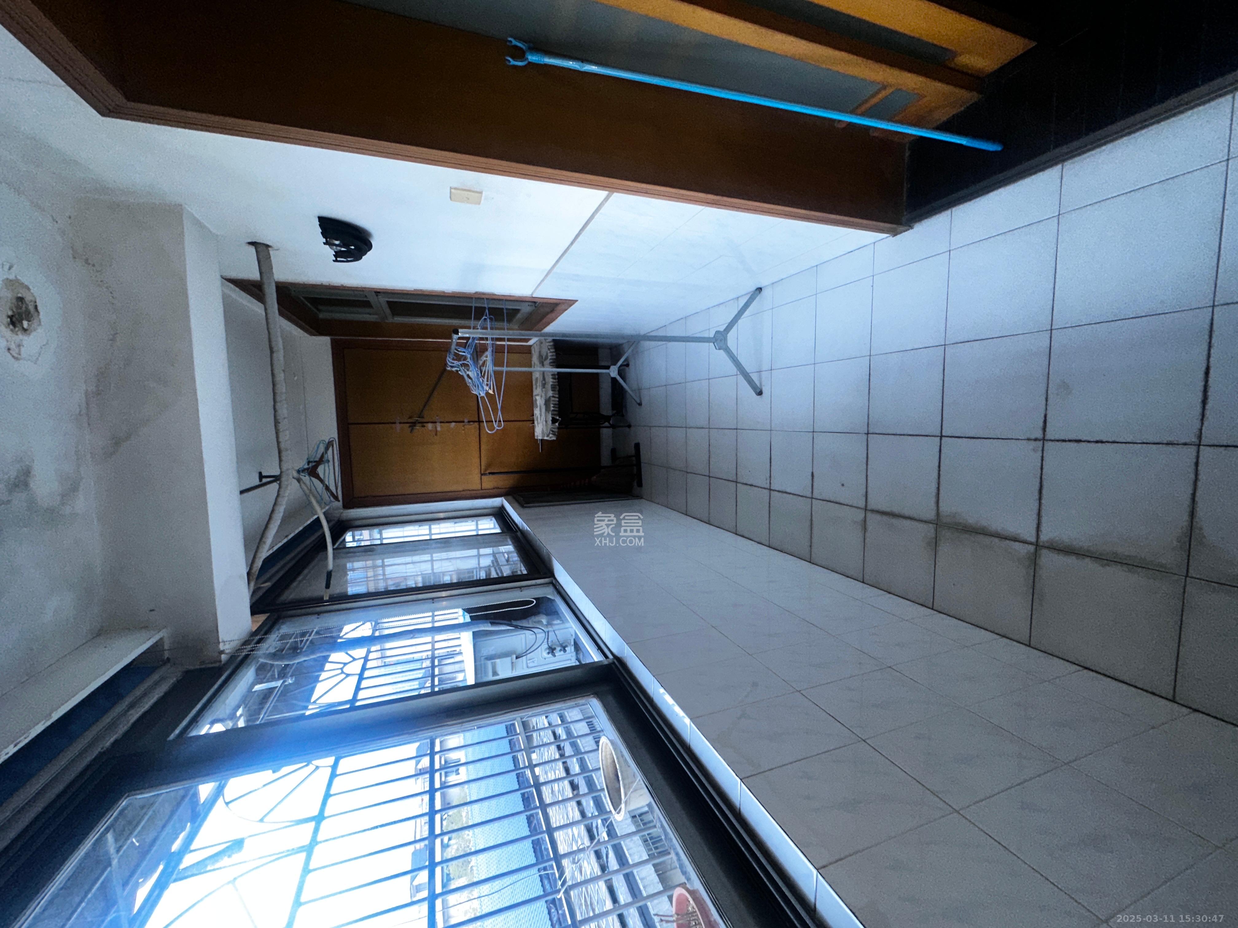 有色冶金研究设计院(浏城桥) 3室1厅1卫 2400.0元/月 有色冶金研究设计院(浏城桥) 3室1厅1卫 2400.0元/月室内图