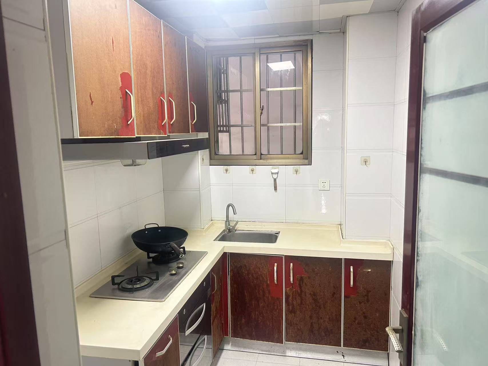 立方大厦  3室2厅1卫   1500.00元/月室内图