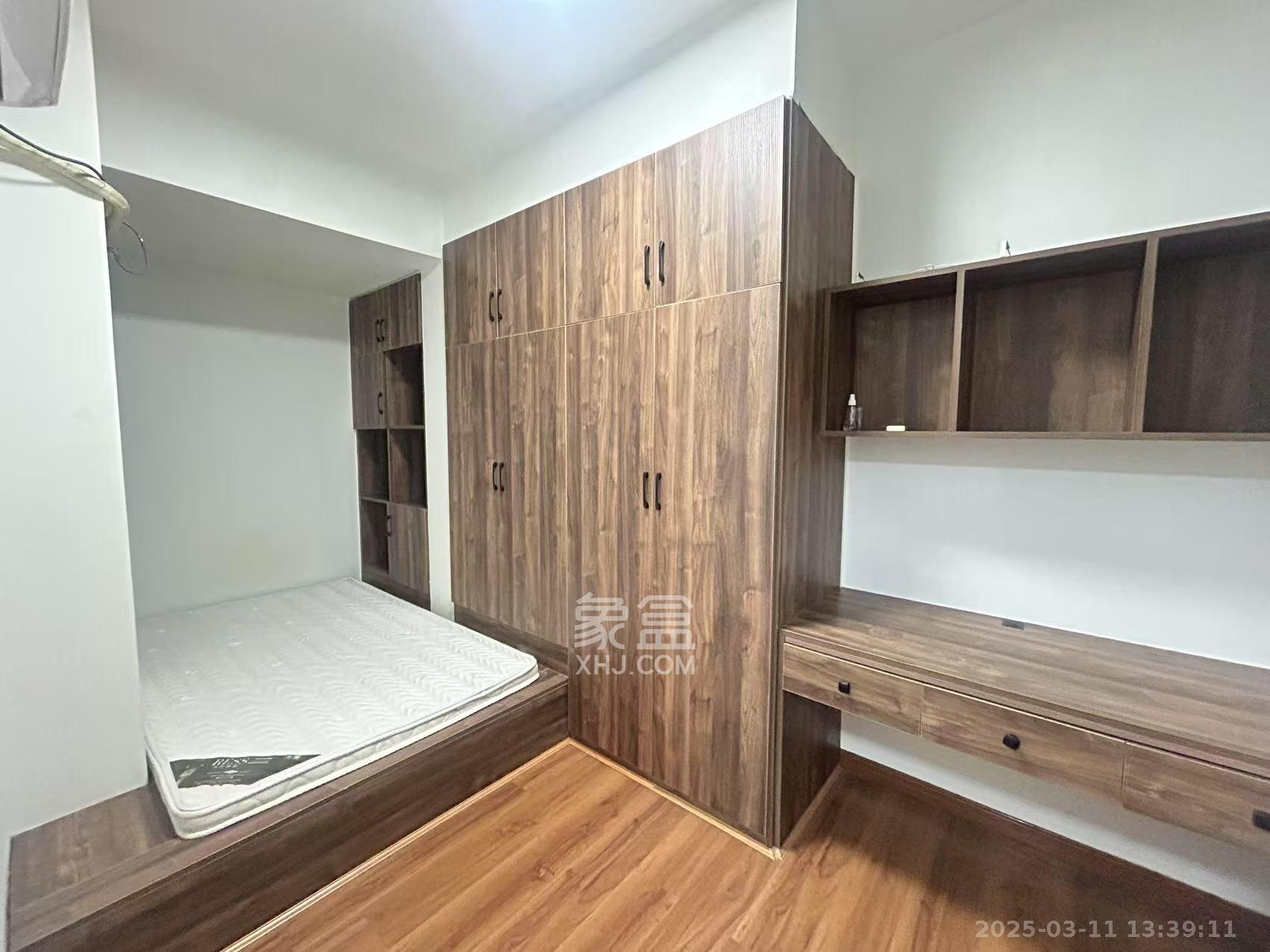 保利西海岸B区  4室2厅2卫    4600.0元/月室内图