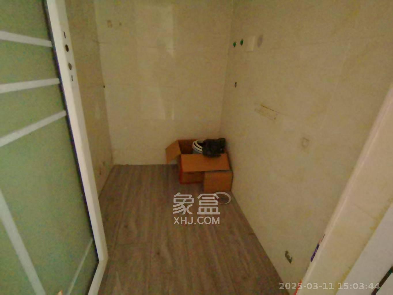 东方之珠  6室1厅3卫   4000.00元/月室内图