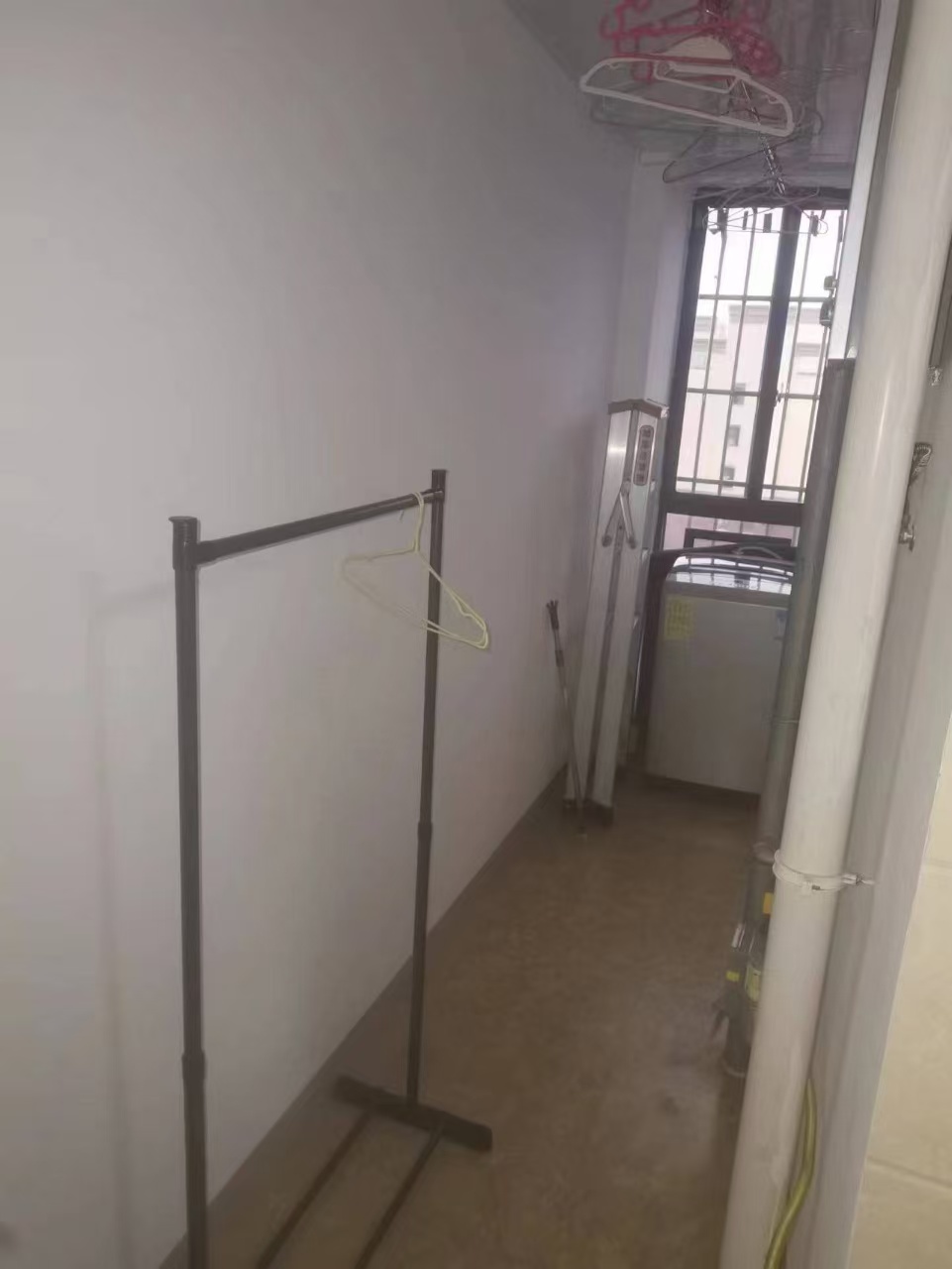 雅士林欣城  2室1厅1卫   1300.00元/月室内图