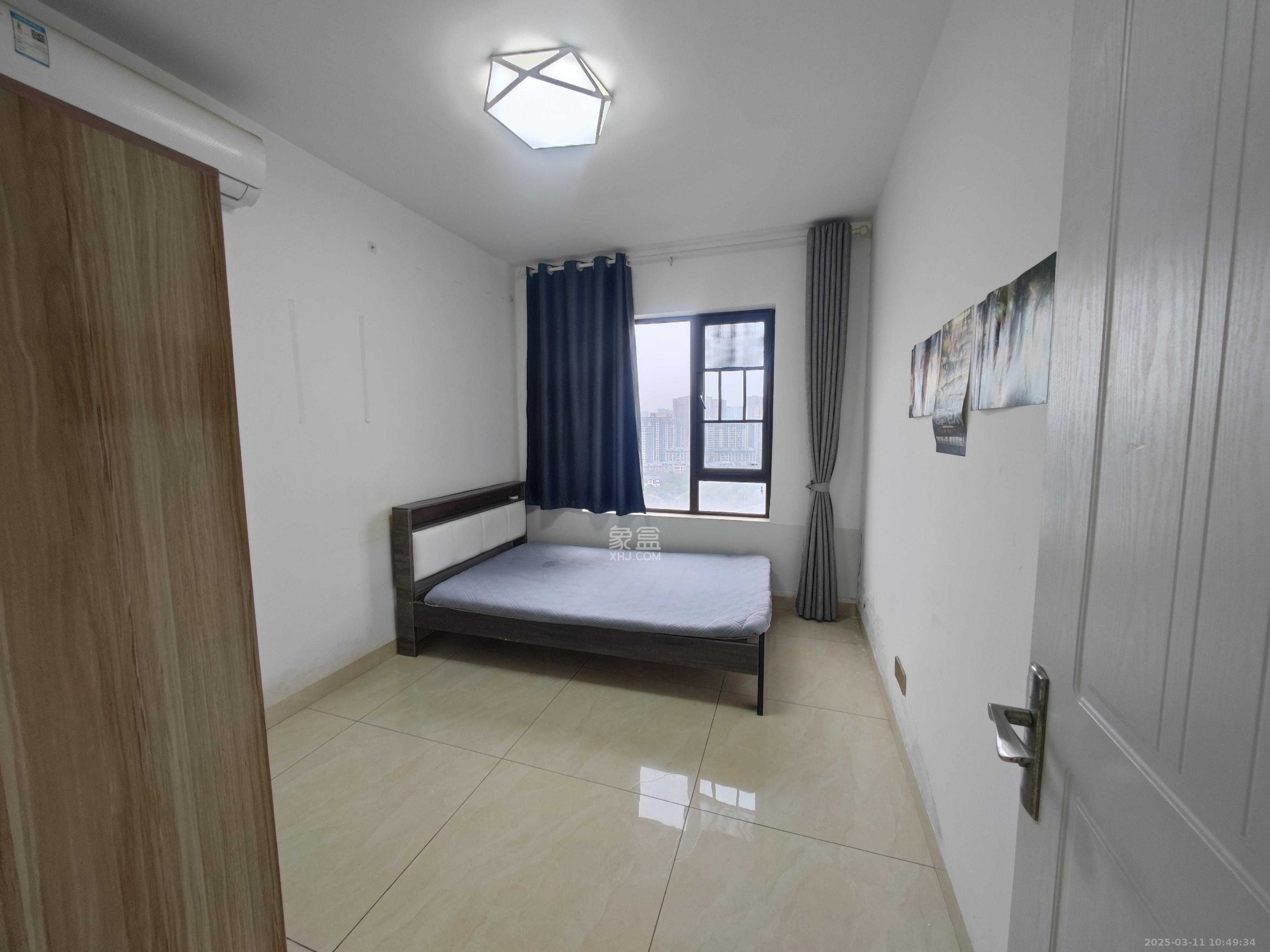 洋湖18克拉(旷远洋湖18克拉) 4室2厅2卫 3200.0元/月 洋湖18克拉(旷远洋湖18克拉) 4室2厅2卫 3200.0元/月室内图