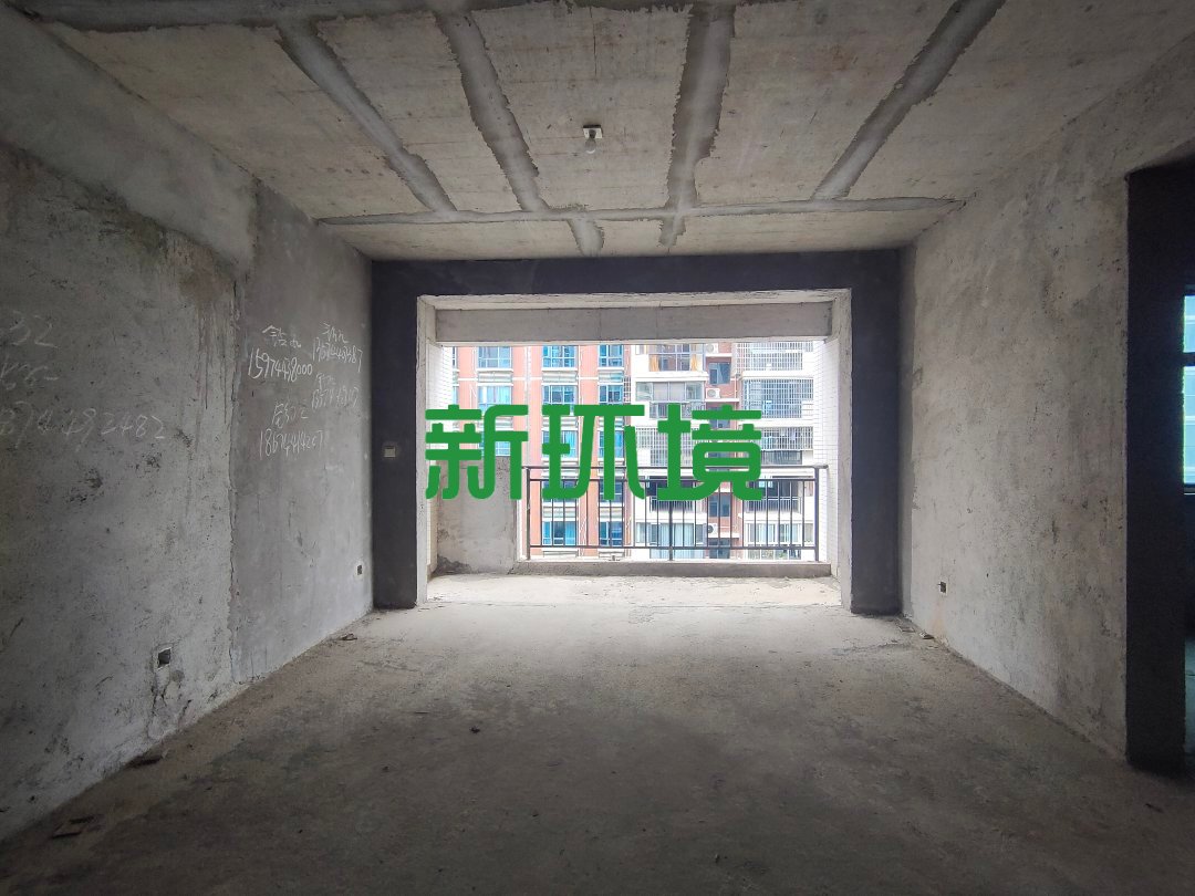 东方明珠 3室2厅2卫 46.8万 东方明珠 3室2厅2卫 46.8万客厅