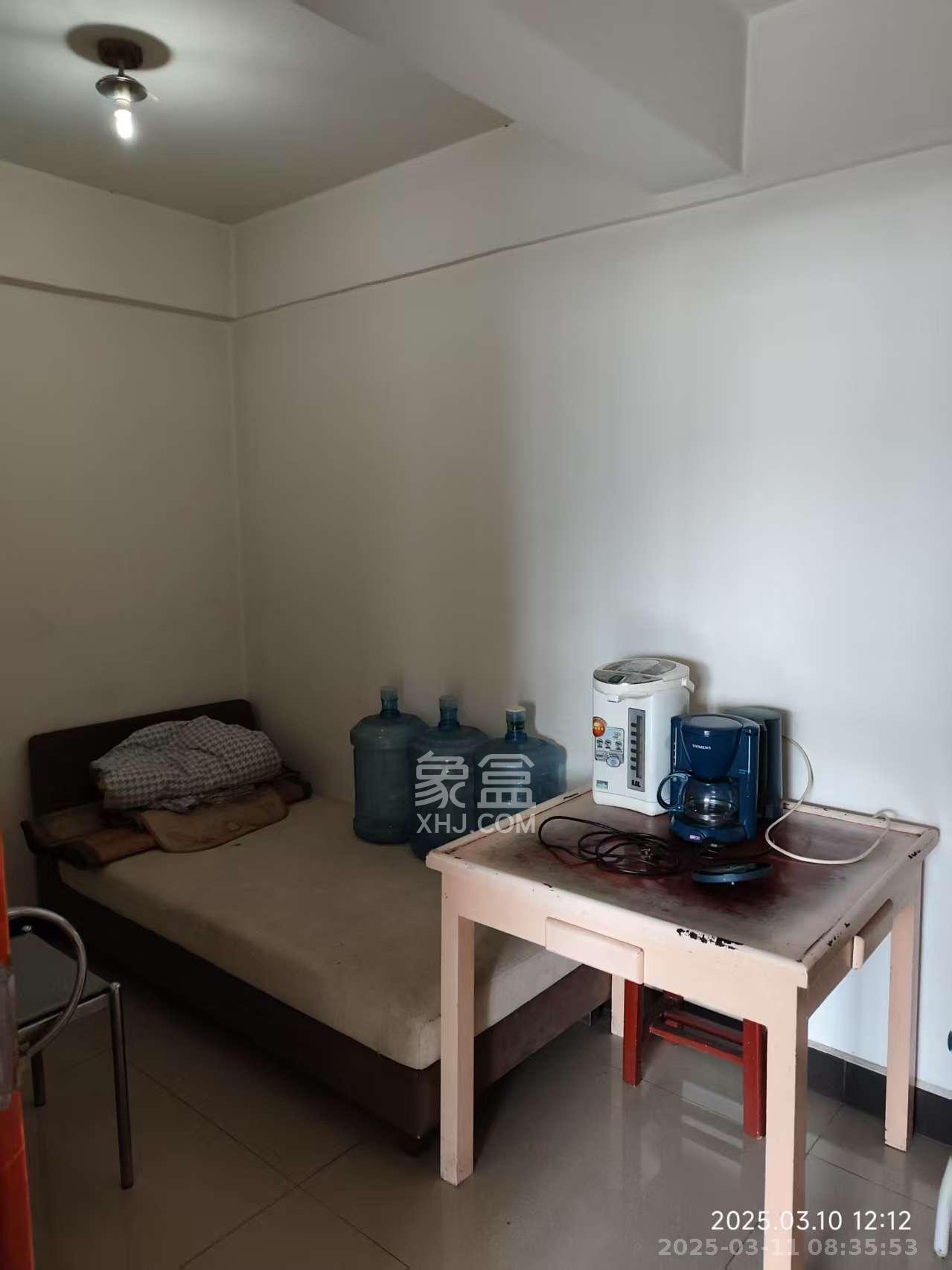 南国嘉苑 2室2厅2卫 1500.0元/月 南国嘉苑 2室2厅2卫 1500.0元/月室内图