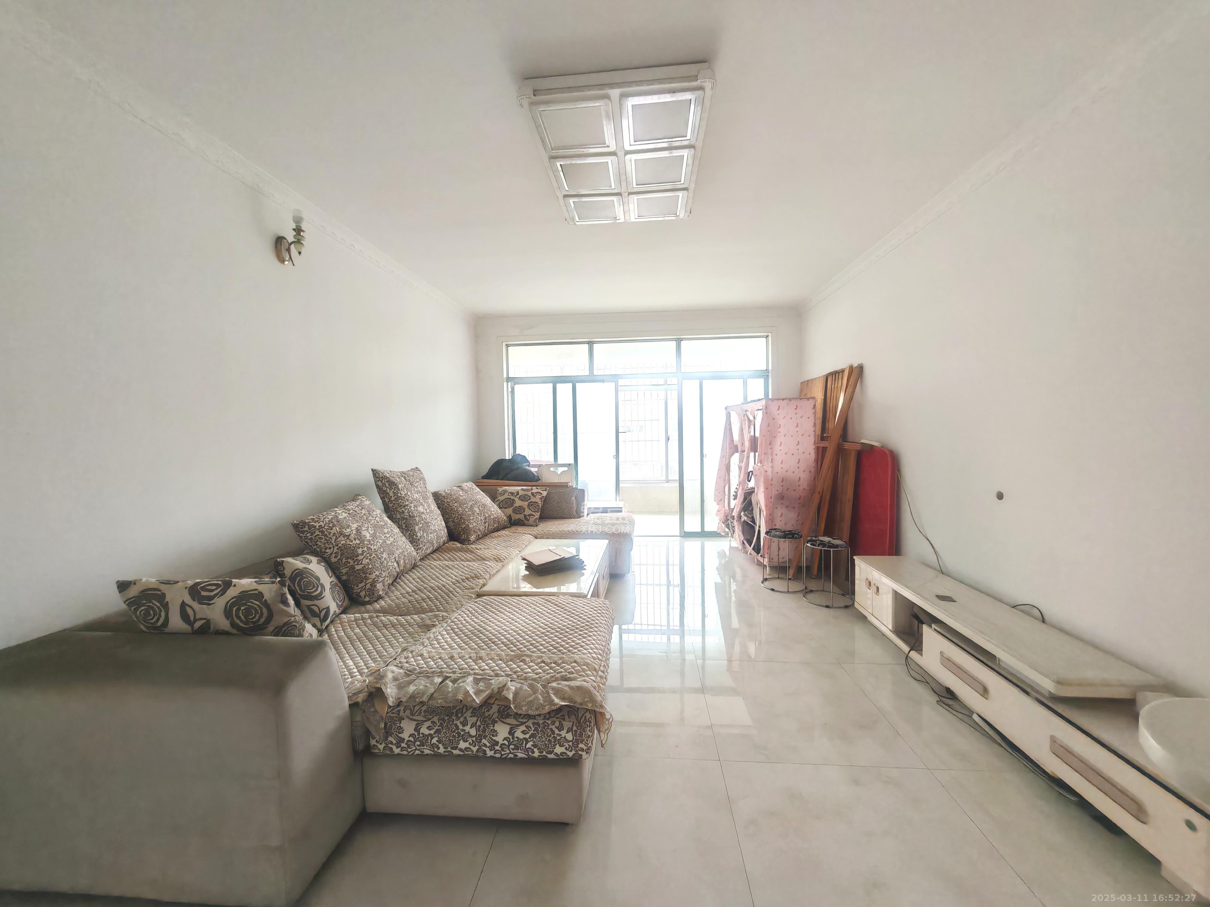 锑都家园 3室2厅2卫 1400.0元/月 锑都家园 3室2厅2卫 1400.0元/月室内图