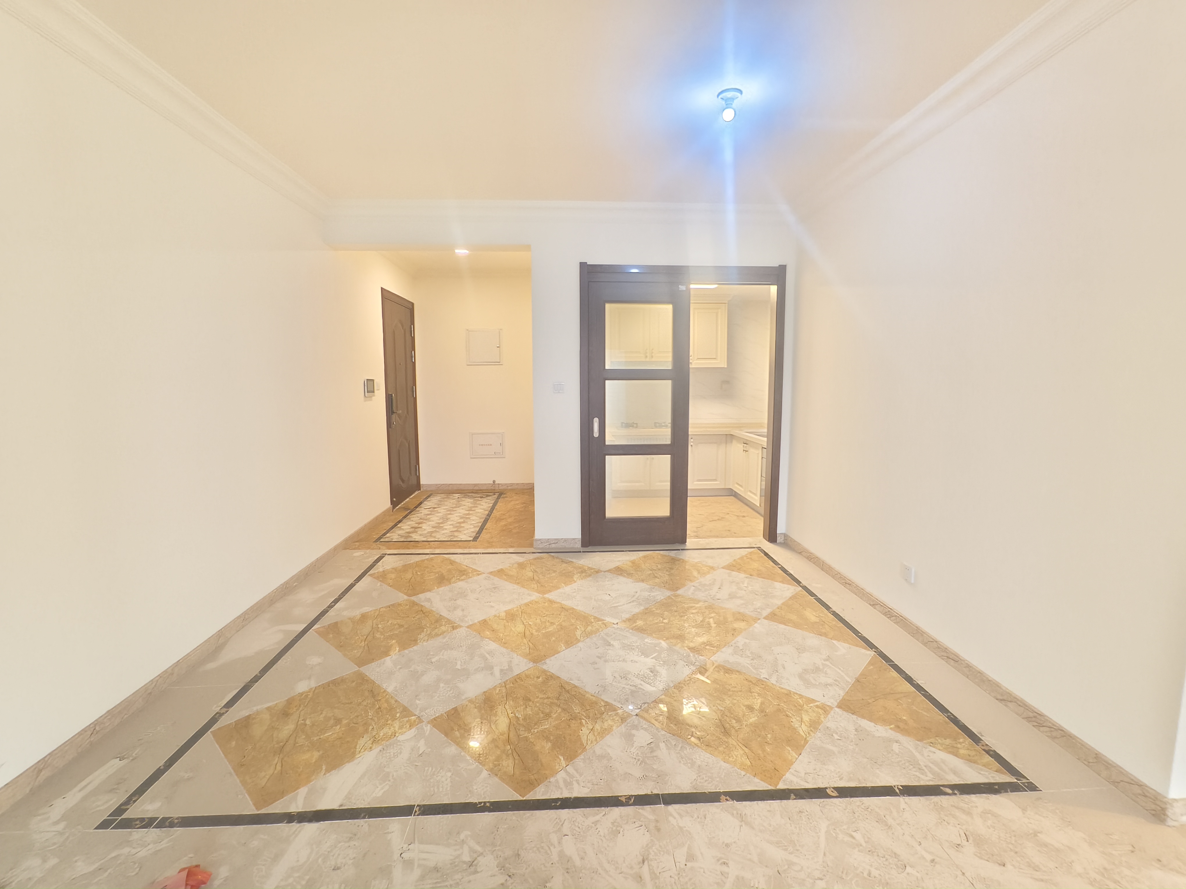 碧桂园娄星府 4室1厅1卫 76.8万 碧桂园娄星府 4室1厅1卫 76.8万客厅