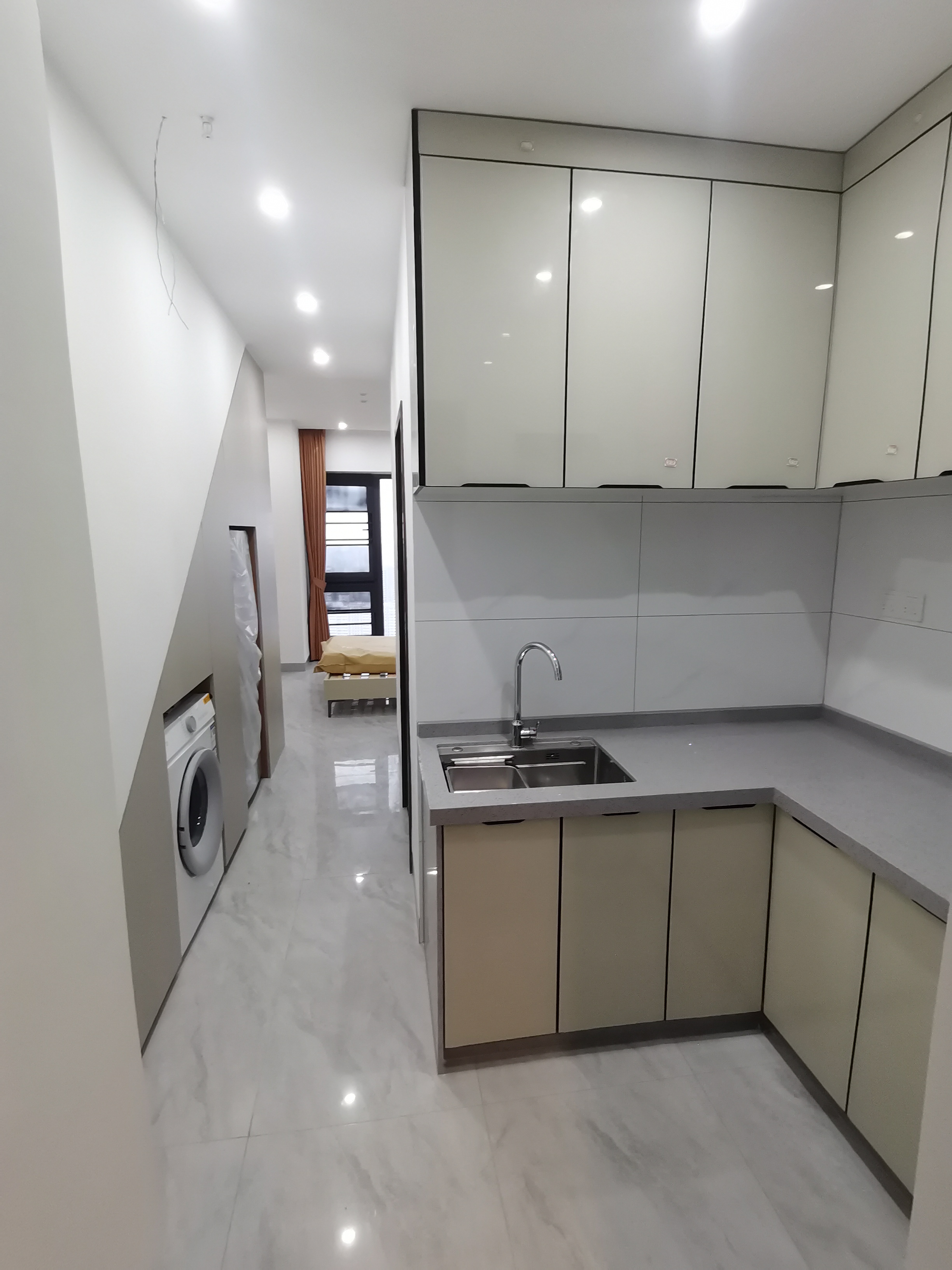 龙湖光年  1室1厅1卫    1800.0元/月 龙湖光年  1室1厅1卫    1800.0元/月室内图