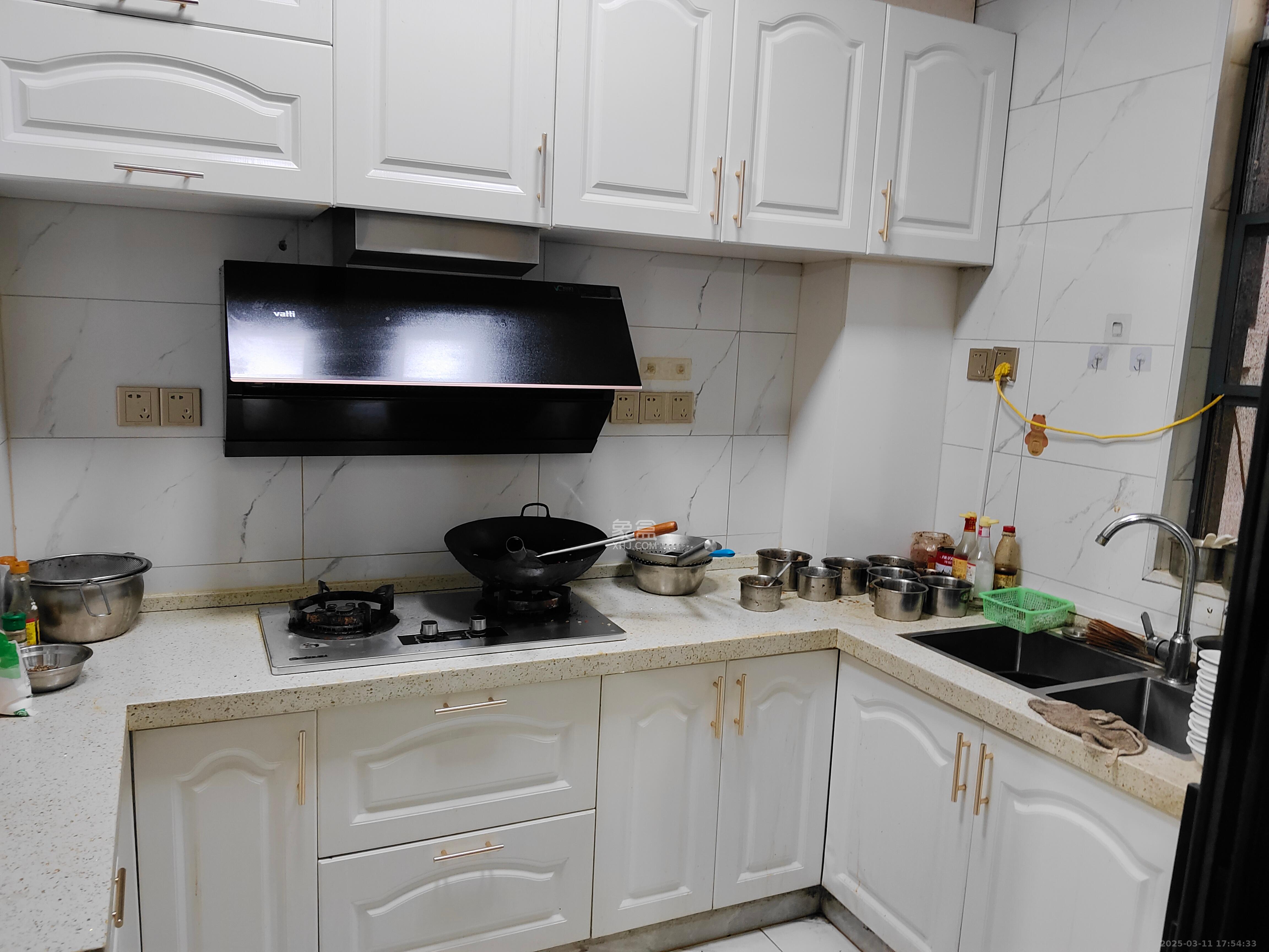 中建悦和城  3室1厅2卫   3800.00元/月室内图