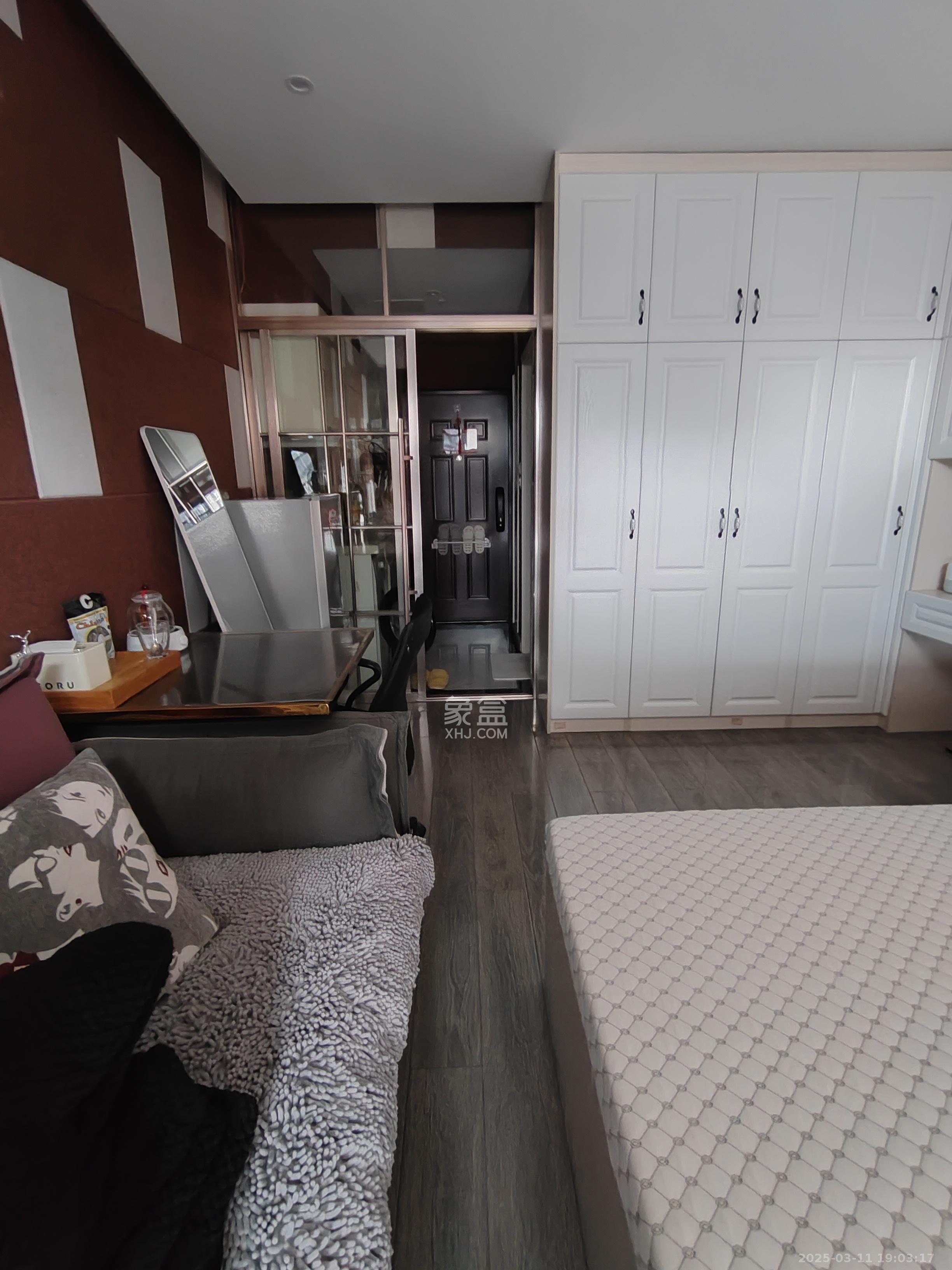 梅溪鑫苑名家 1室1厅1卫 1600.0元/月 梅溪鑫苑名家 1室1厅1卫 1600.0元/月室内图