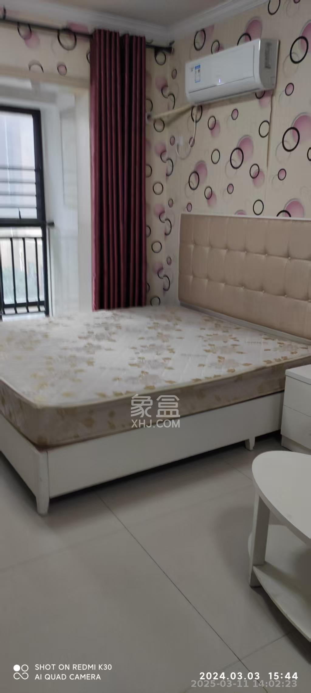 万科魅力之城  1室1厅1卫    1200.0元/月