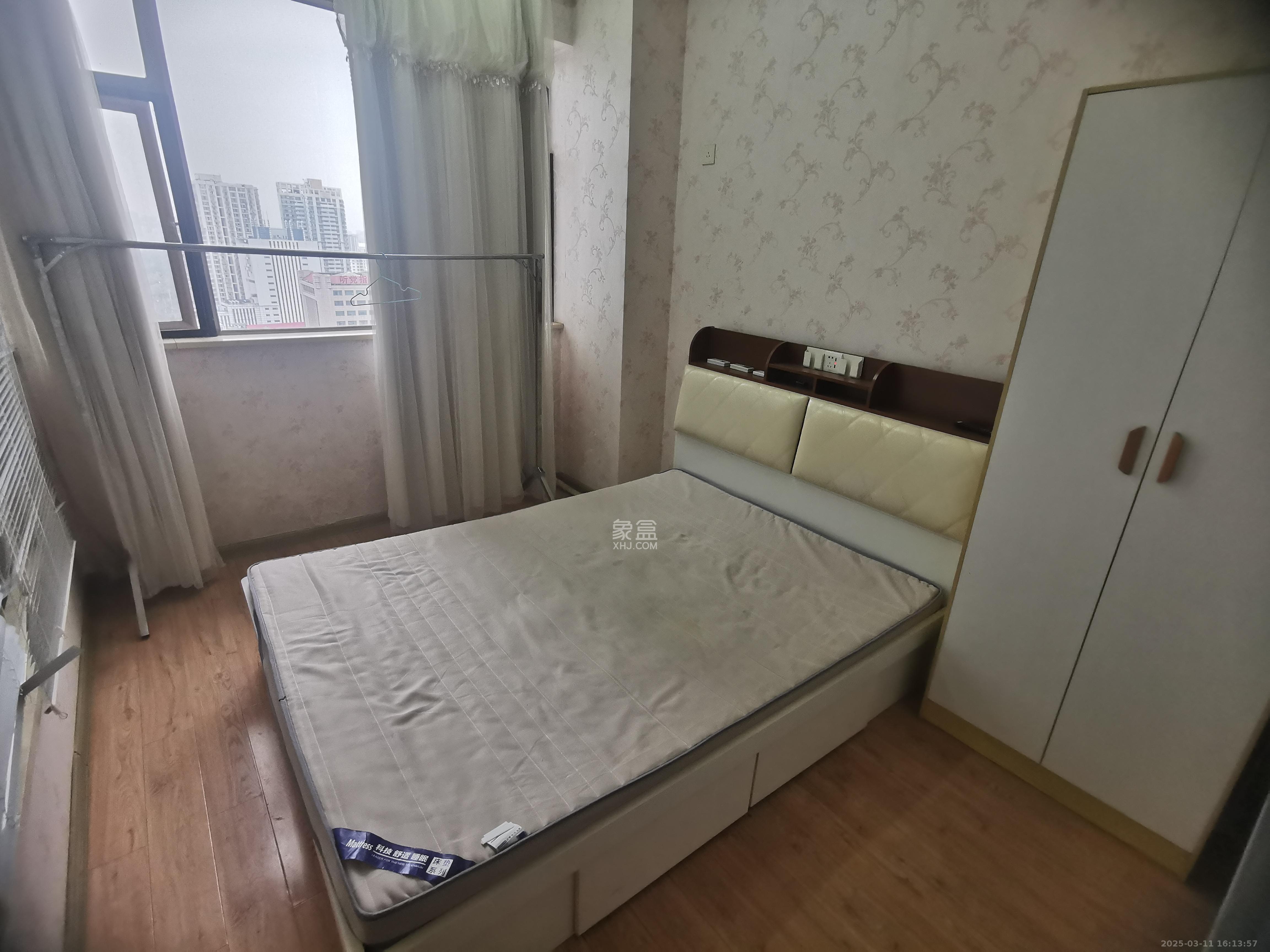 昊天大厦 2室1厅1卫 2600.0元/月 昊天大厦 2室1厅1卫 2600.0元/月室内图