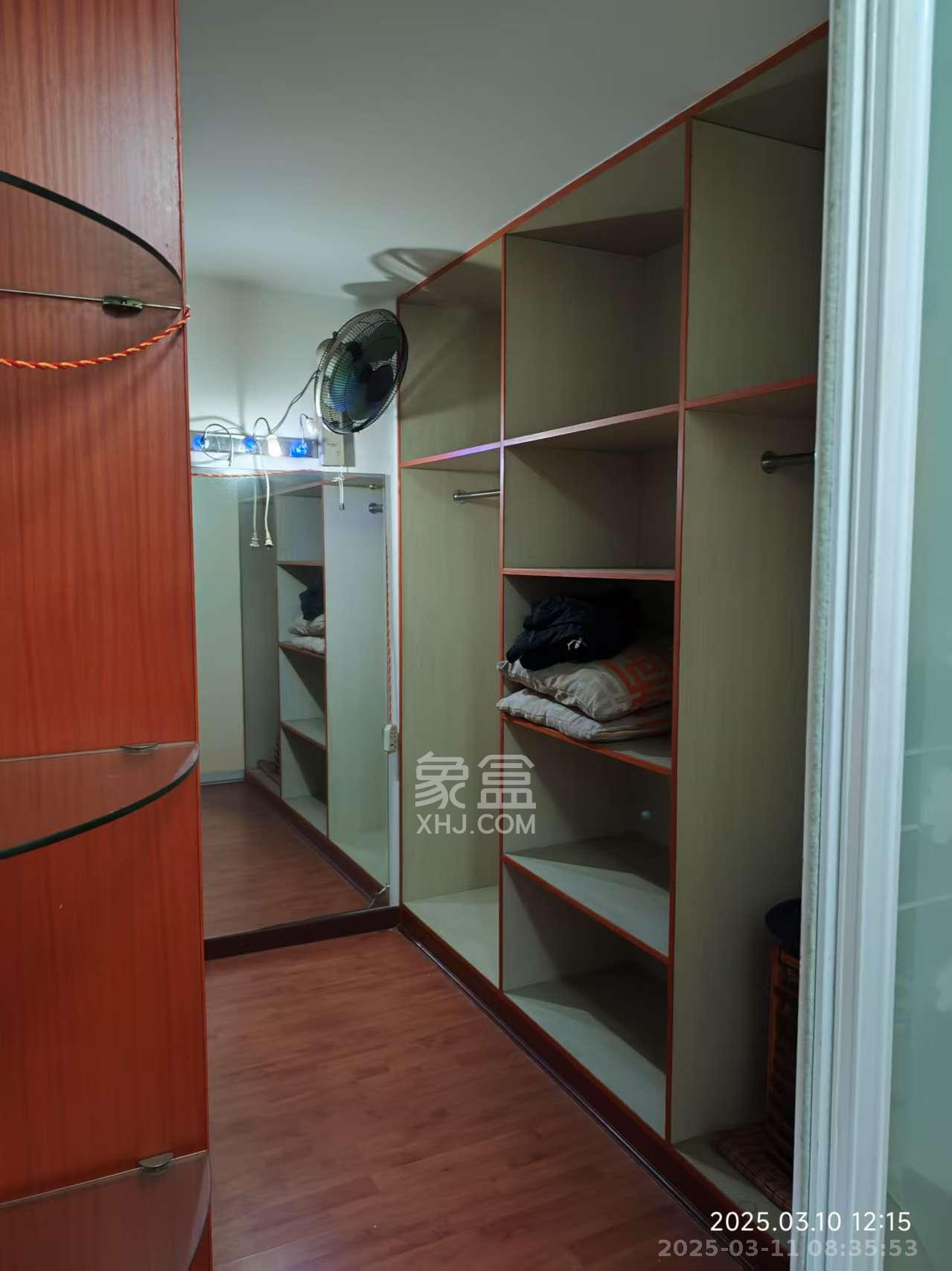 南国嘉苑 2室2厅2卫 1500.0元/月 南国嘉苑 2室2厅2卫 1500.0元/月室内图