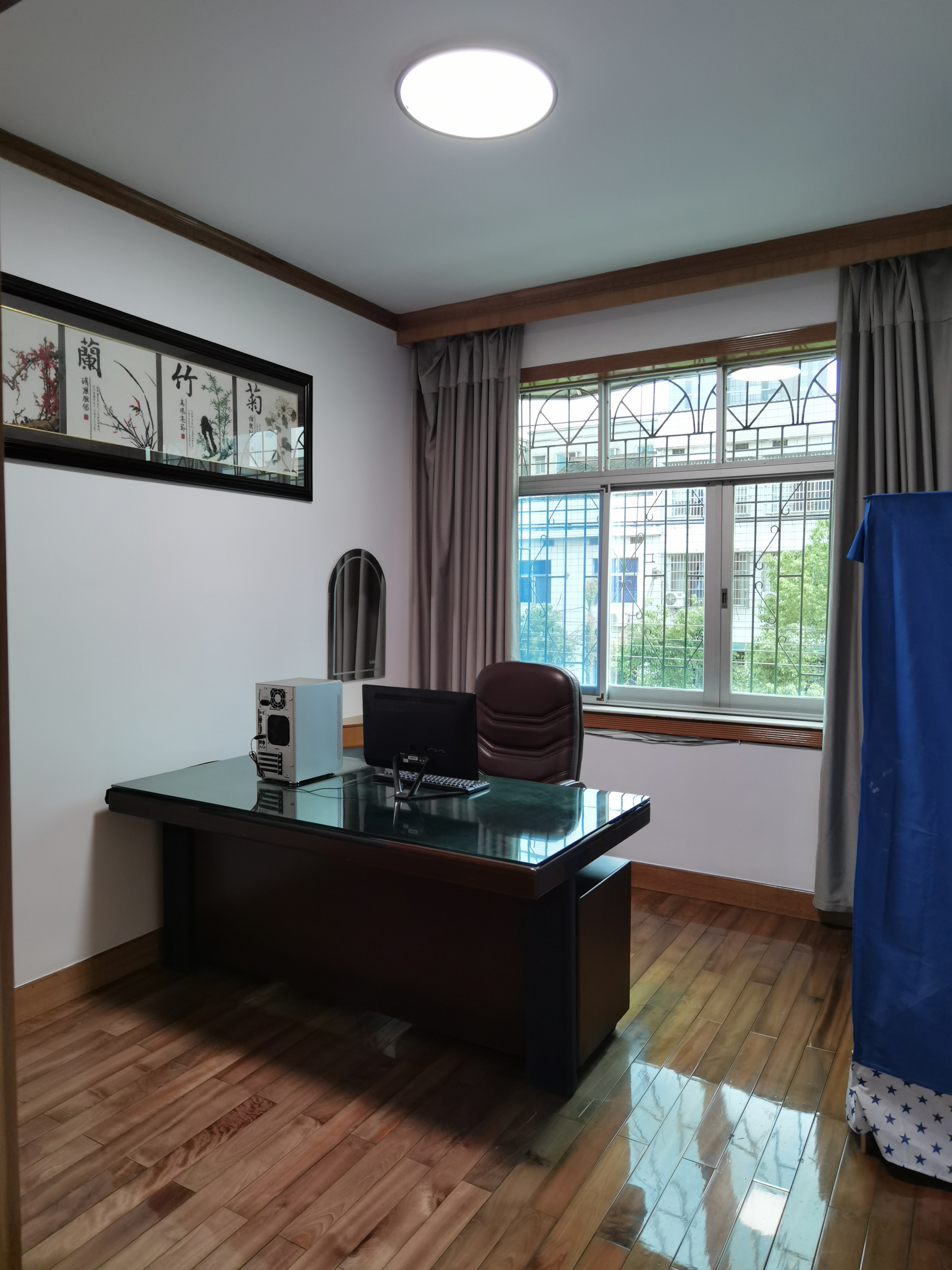 赫山区青年路茂林社区 3室2厅1卫 1200.0元/月 赫山区青年路茂林社区 3室2厅1卫 1200.0元/月室内图