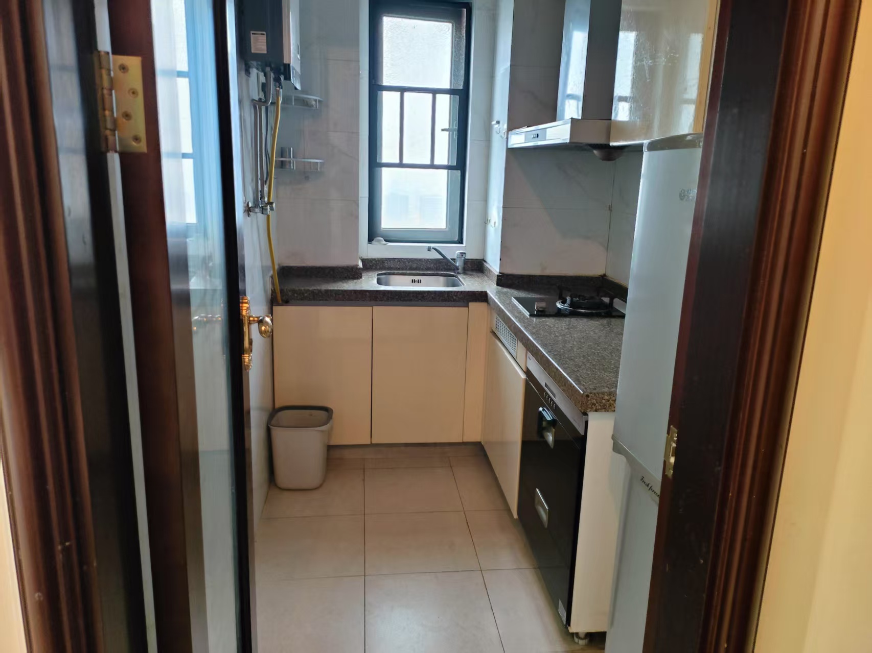 恒大绿洲  2室1厅1卫    38.0万 恒大绿洲  2室1厅1卫    38.0万室内图