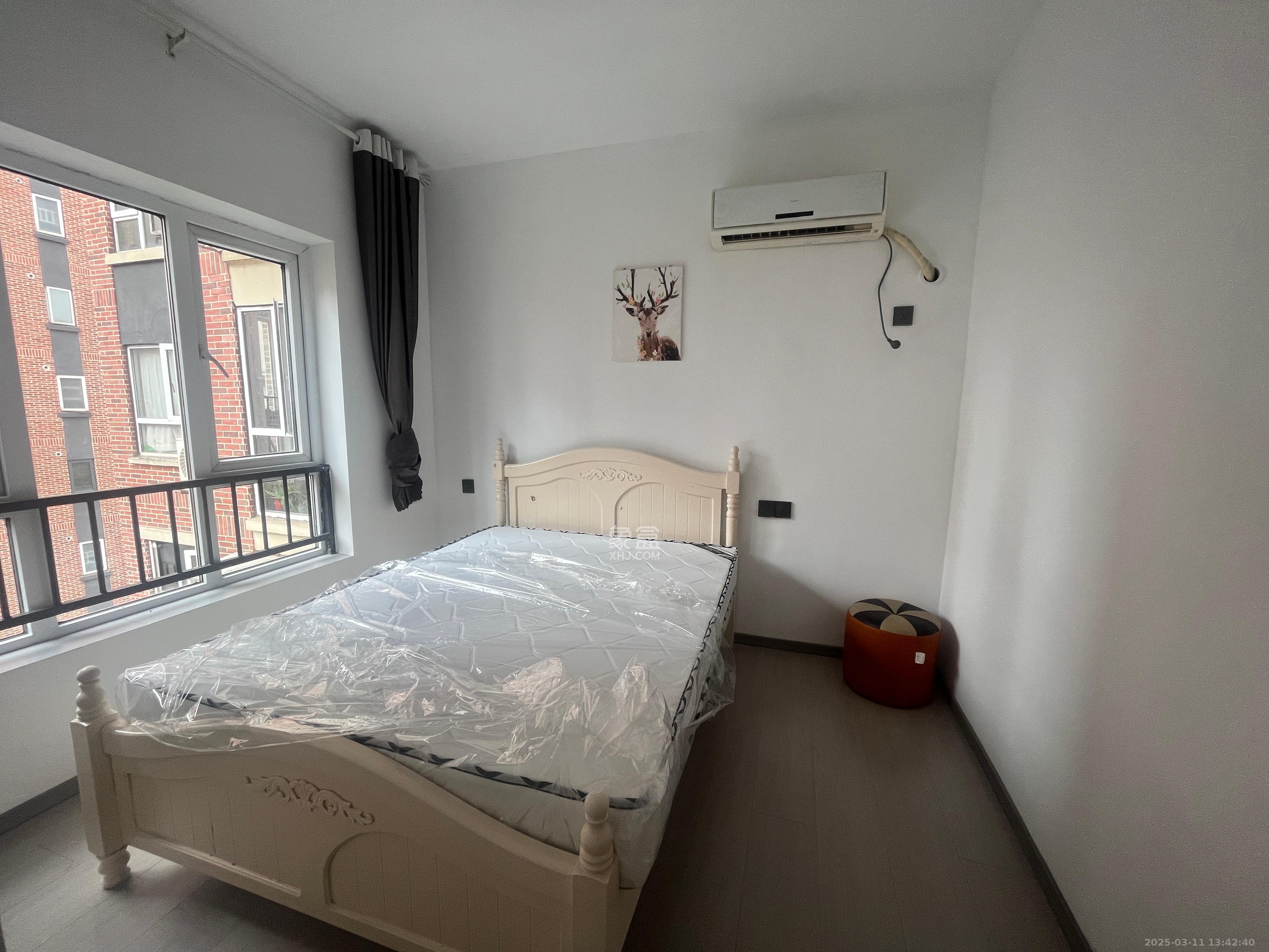 哈佛小镇(五矿哈佛小镇) 3室2厅2卫 1700.0元/月 哈佛小镇(五矿哈佛小镇) 3室2厅2卫 1700.0元/月室内图