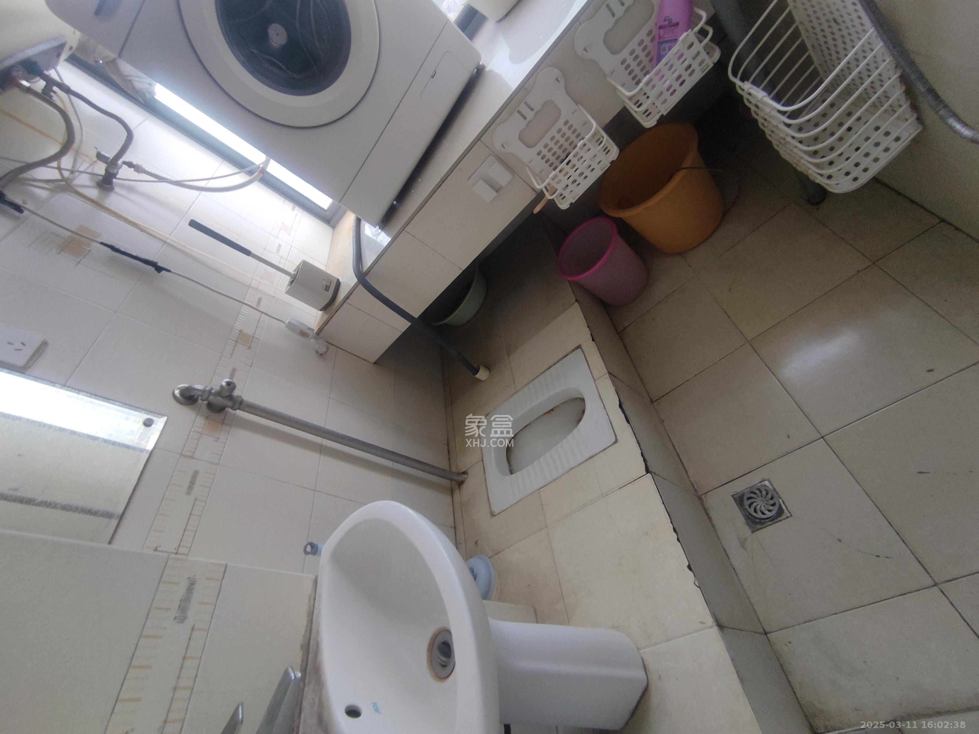 东方银座（东方摩卡）  1室1厅1卫   1500.00元/月室内图