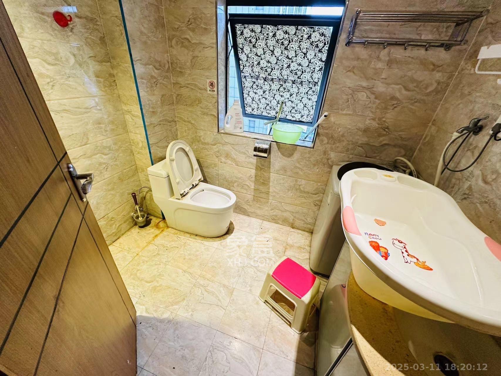 乾城(兴旺乾城)  3室2厅1卫    2100.0元/月 乾城(兴旺乾城)  3室2厅1卫    2100.0元/月室内图