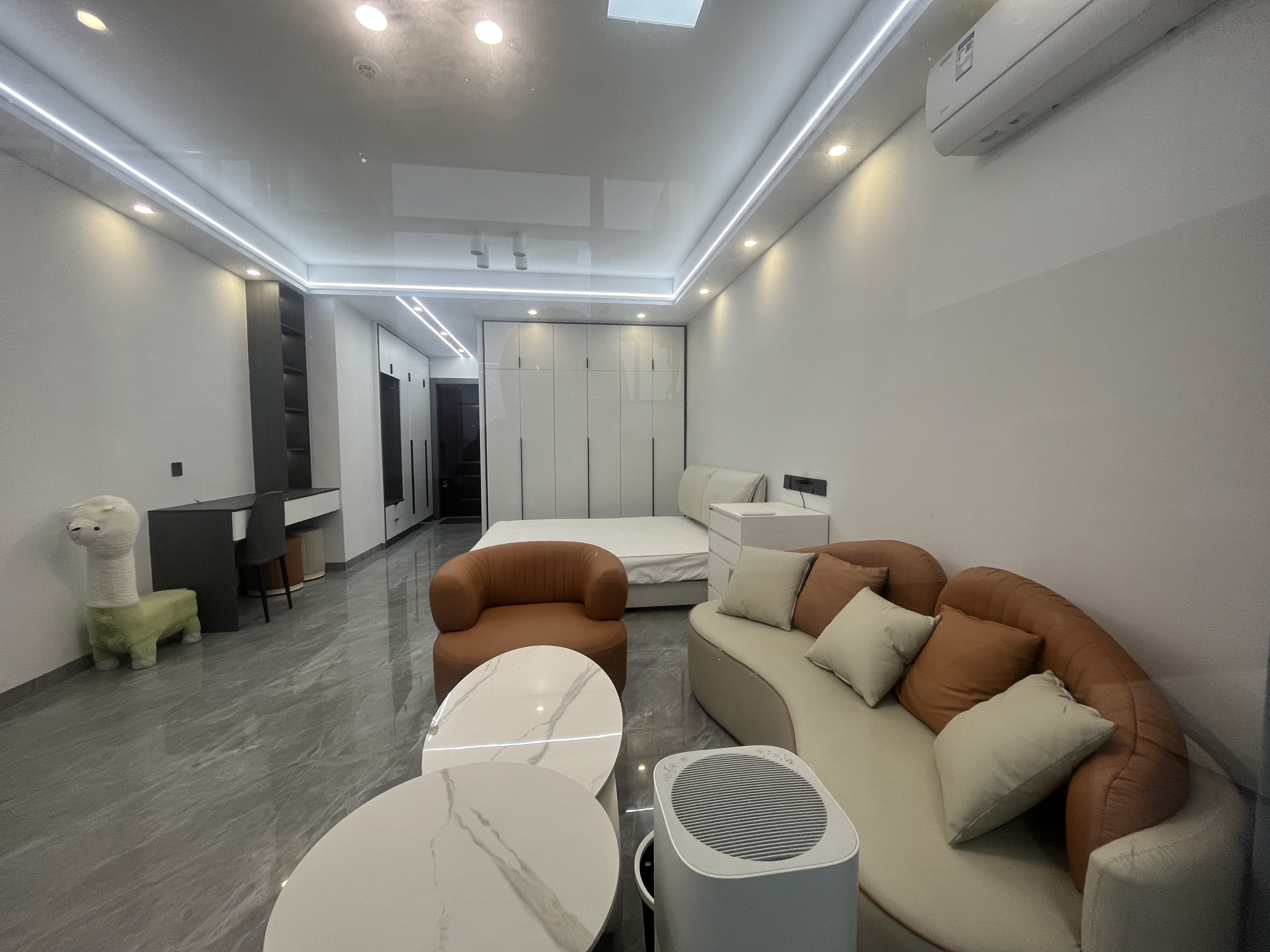 大汉吉星汇 1室1厅1卫 45.0万 大汉吉星汇 1室1厅1卫 45.0万客厅