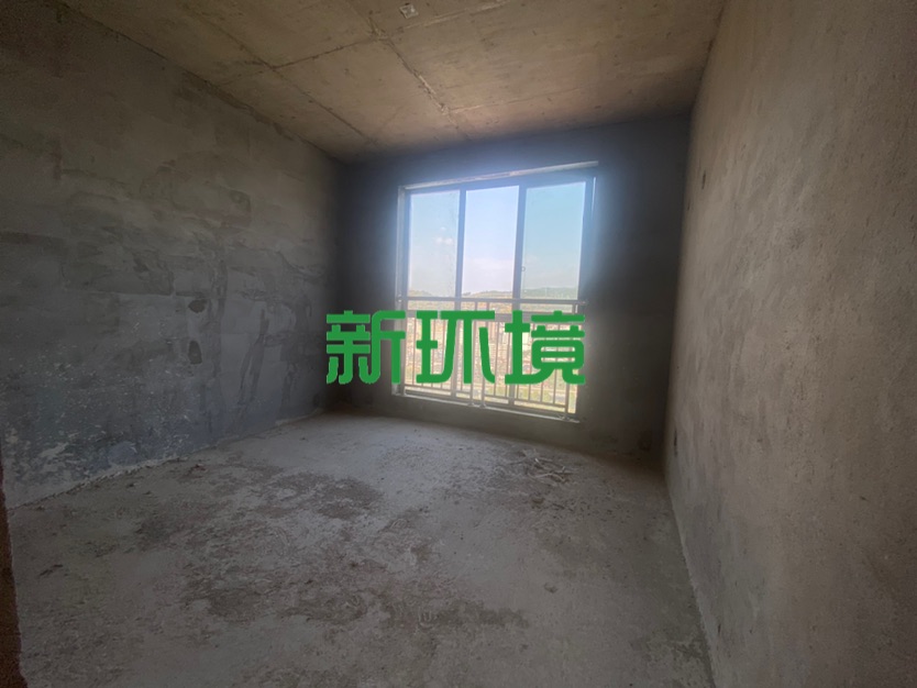 澧水广场  7室3厅3卫    126.8万 澧水广场  7室3厅3卫    126.8万客厅