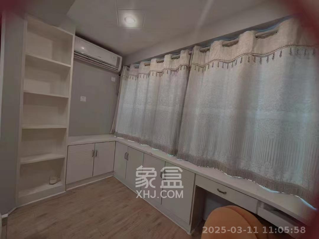 万博汇  1室1厅1卫   1400.00元/月