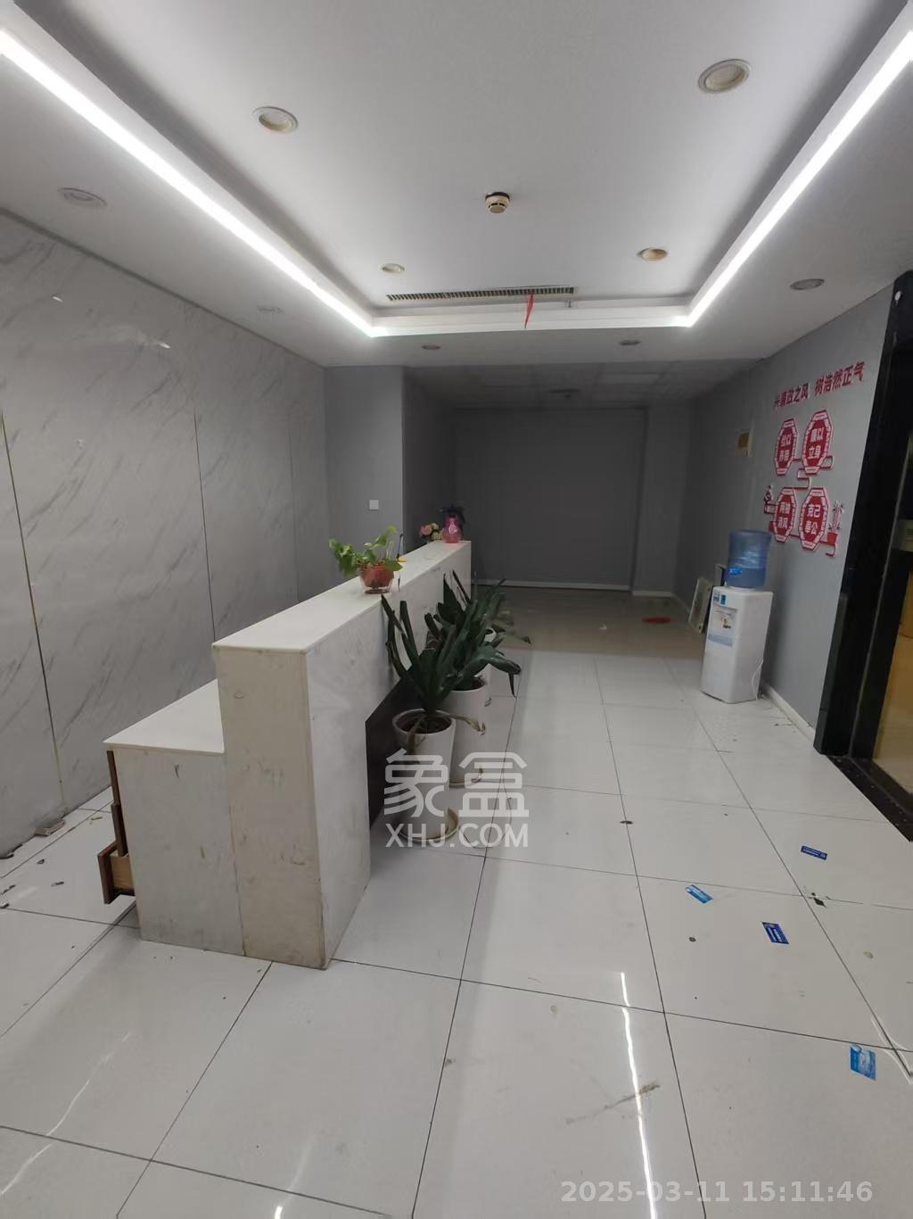 奥克斯广场   46.99㎡     9000.00元/月室内图