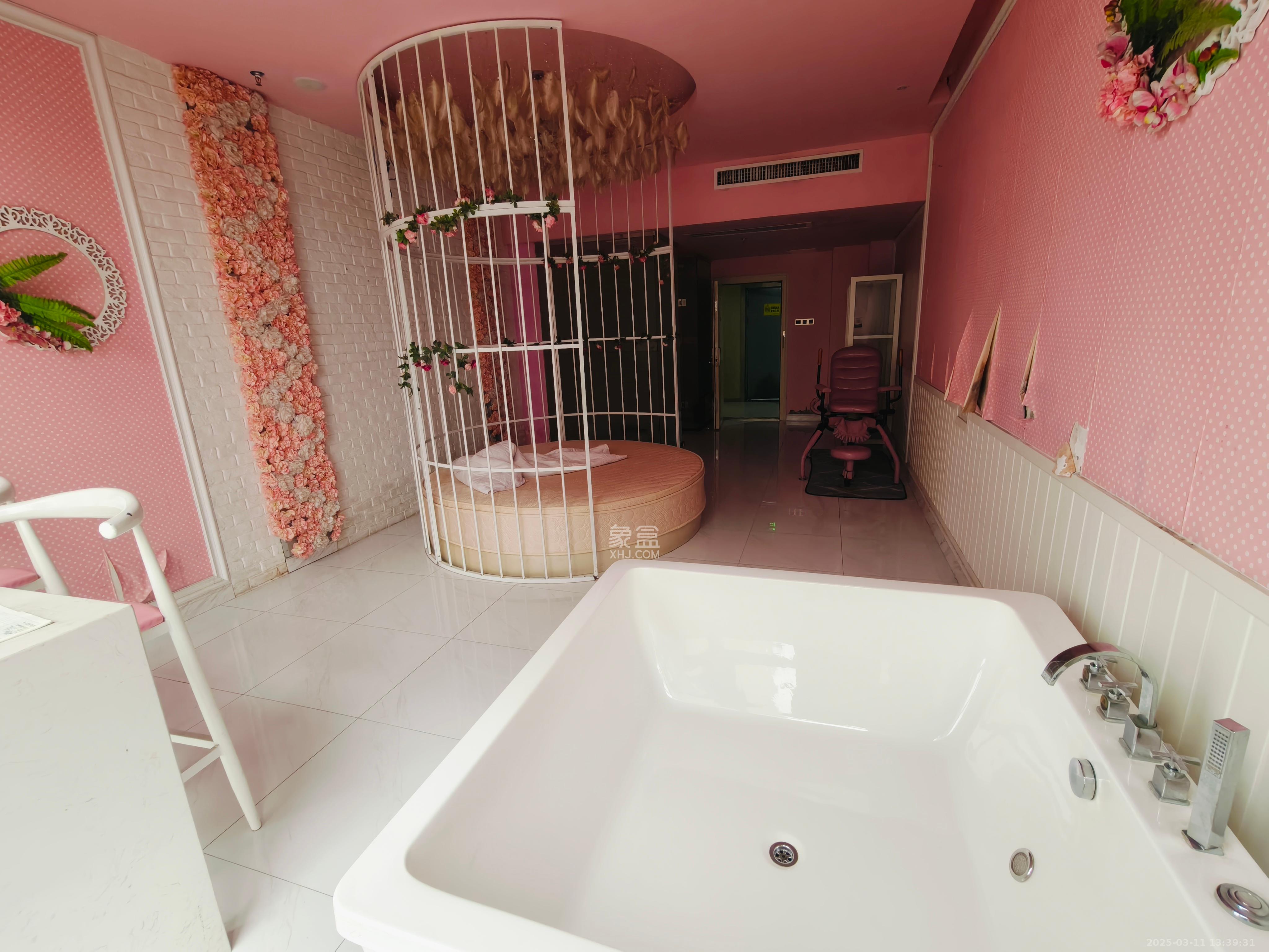 御溪国际 1室1厅1卫 1200.0元/月 御溪国际 1室1厅1卫 1200.0元/月室内图