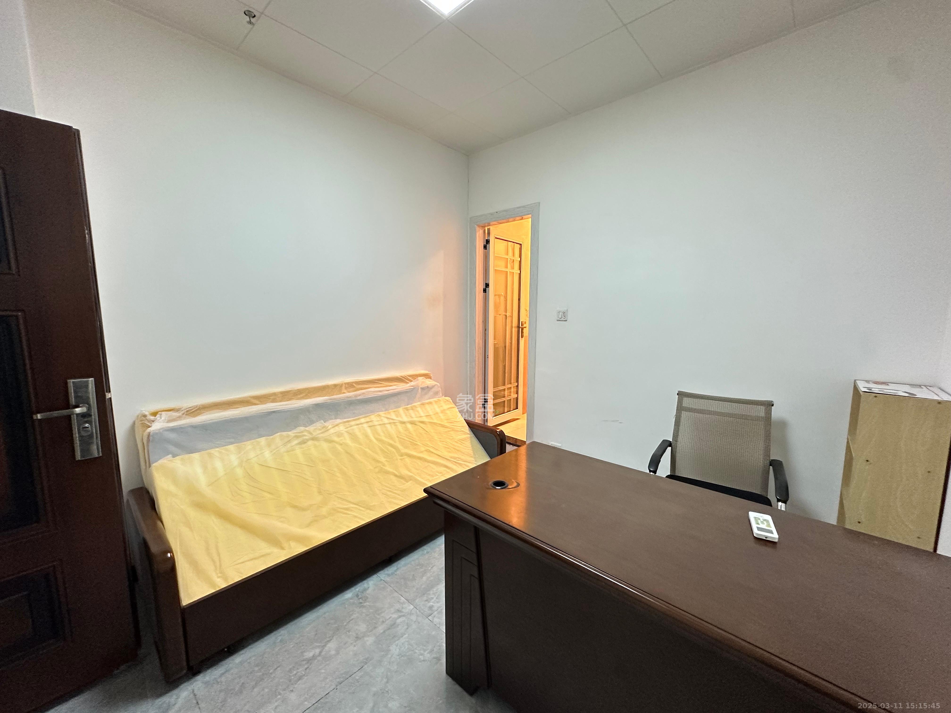 长城万悦汇 1室1厅1卫 1000.0元/月 长城万悦汇 1室1厅1卫 1000.0元/月室内图