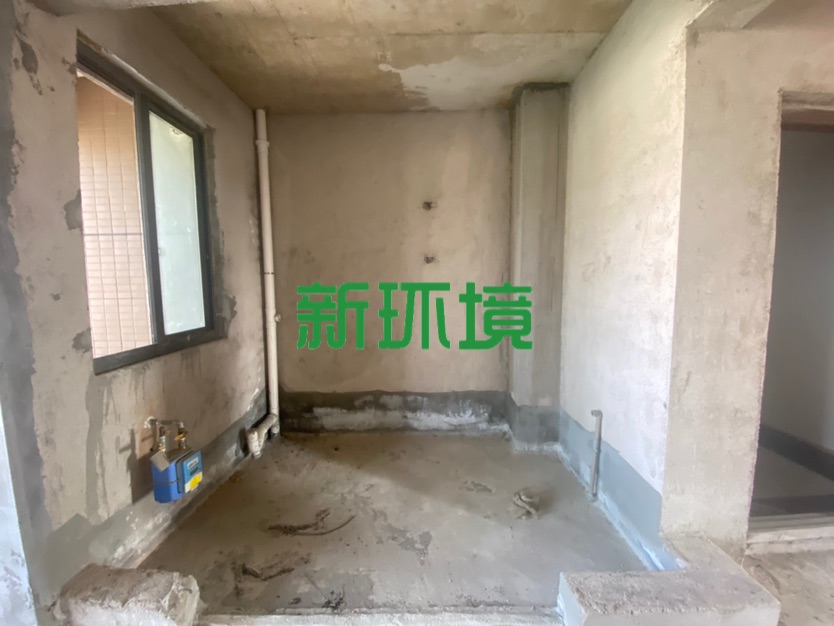 澧水广场  7室3厅3卫    126.8万 澧水广场  7室3厅3卫    126.8万客厅