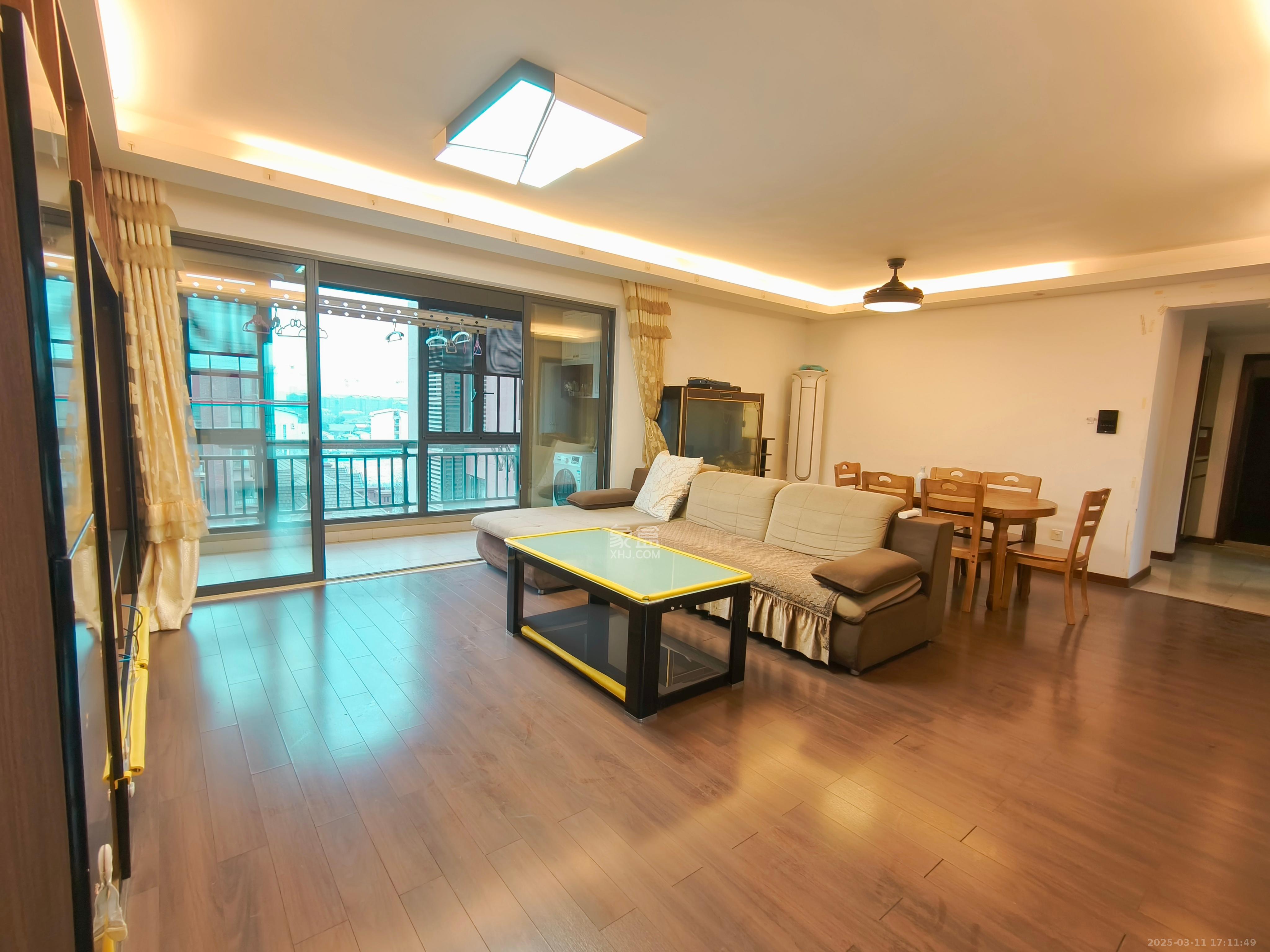 万科白鹭郡 4室2厅2卫 3500.0元/月 万科白鹭郡 4室2厅2卫 3500.0元/月室内图